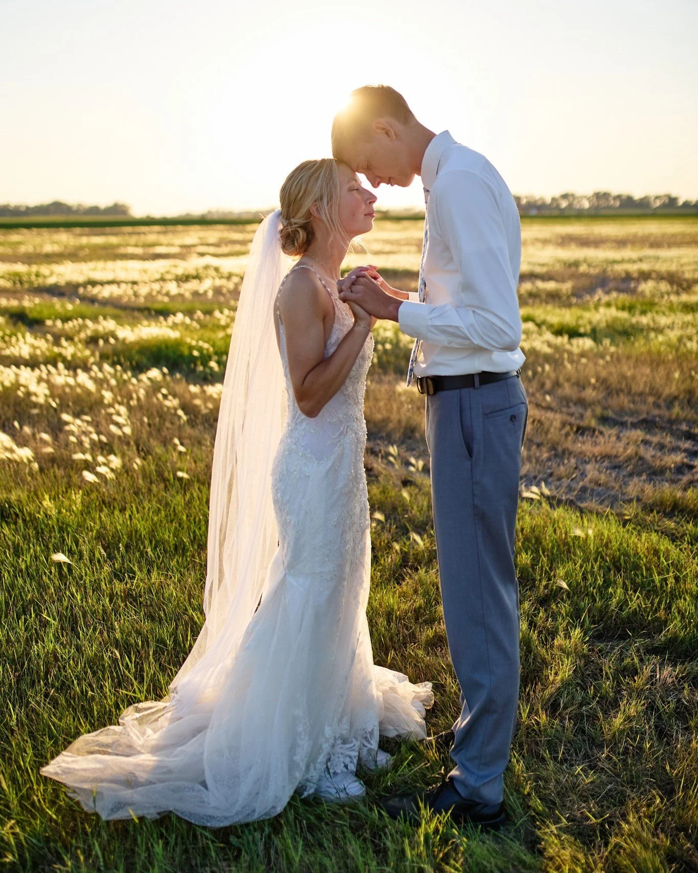 Peyton and Baylee 💍

Timeless rustic wedding in Carrington, North Dakota! Wonderful day celebrating their wedding! 

@baylee_lura 

#northdakotaweddingphotographer #ndweddingphotographer #rusticweddingvenue #rusticwedding #westernwedding #GoldenHour