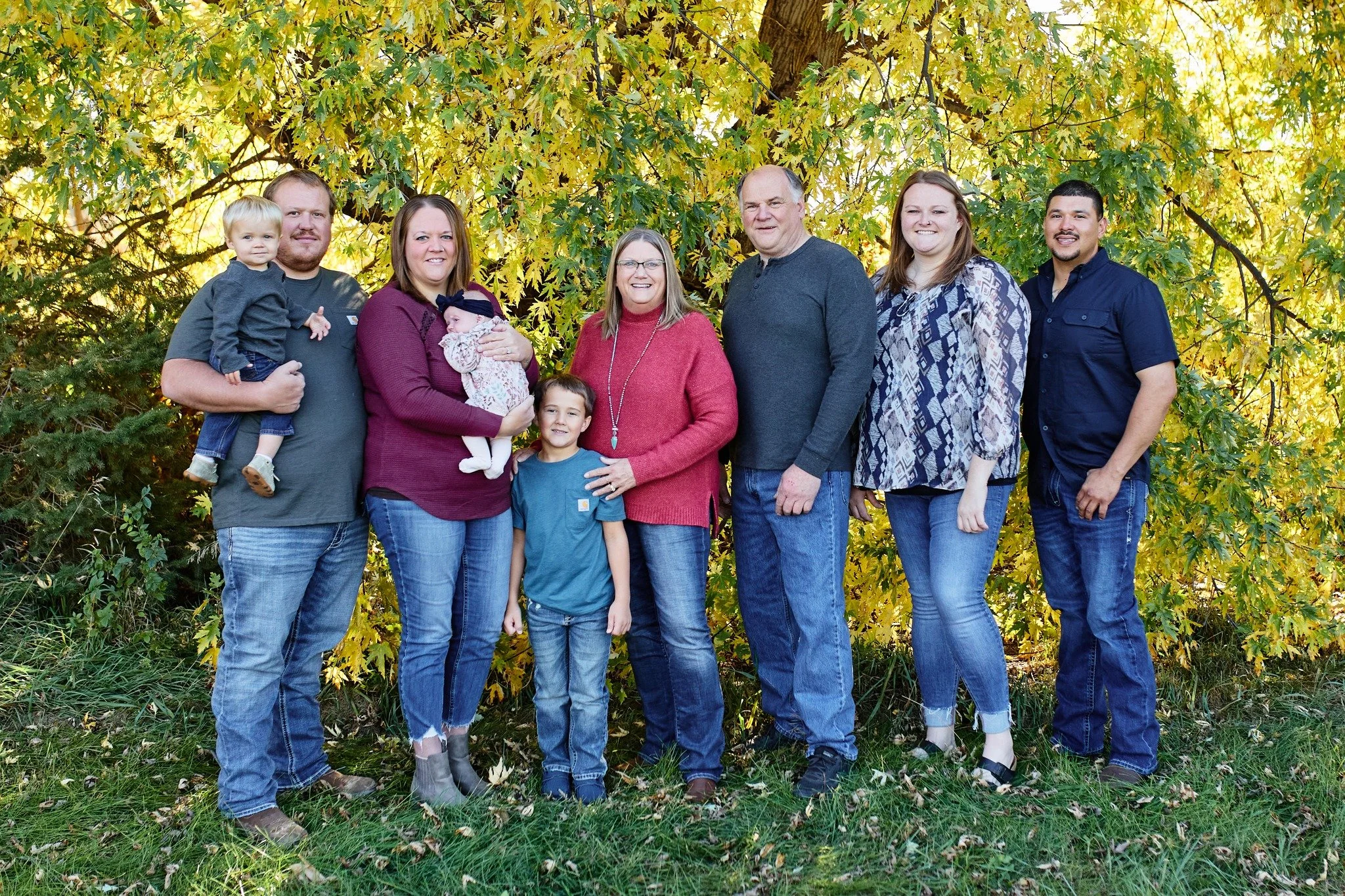 I love seeing this family grow!! 

#northdakotafamilyphotograpgher #ndfamilyphotographer #midwestfamilyphotographer #NorthDakota