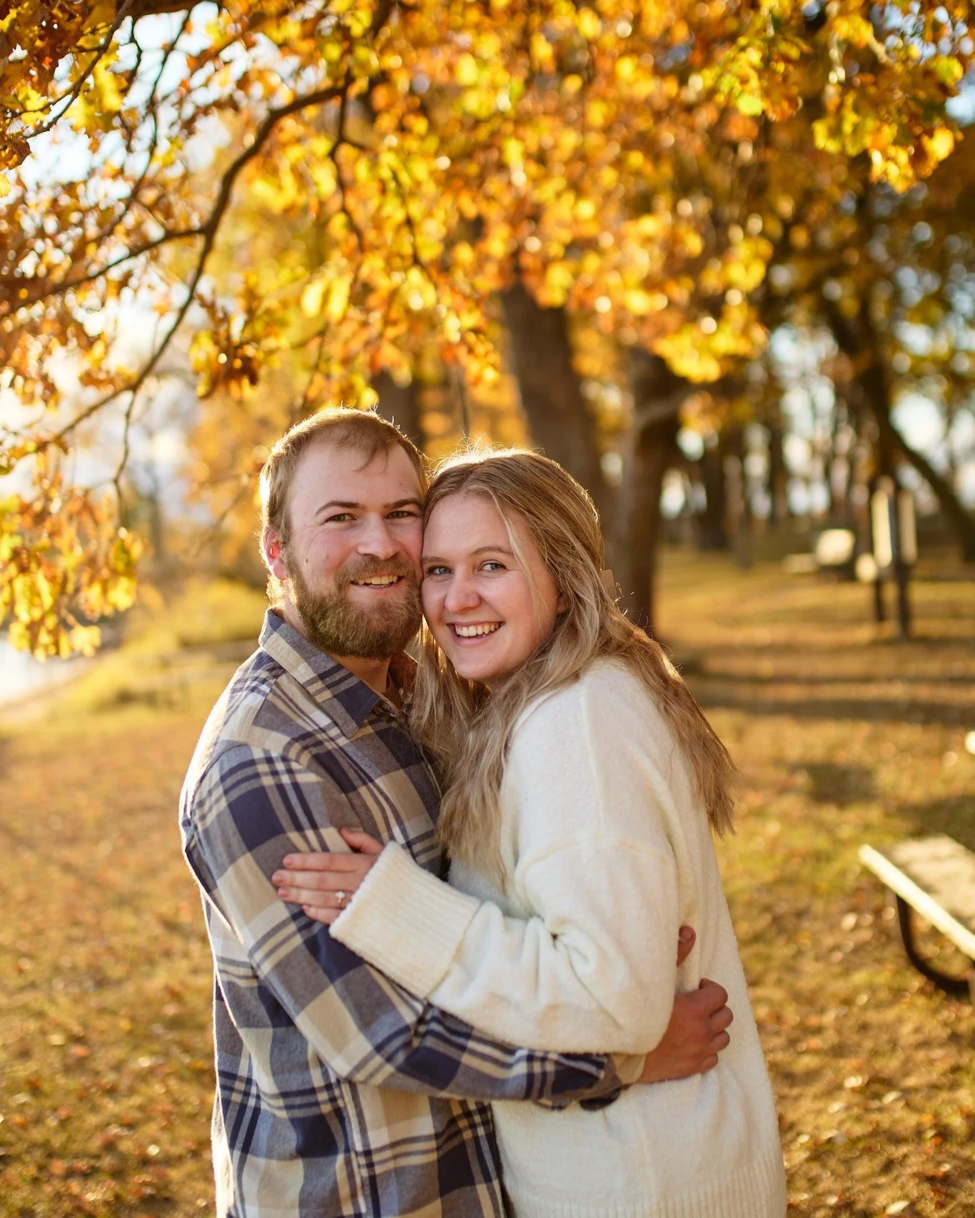 Posting the fall vibe photos while I can! 🍂

#NorthDakota #Minnesota #minnesotaweddingphotographer #engagment