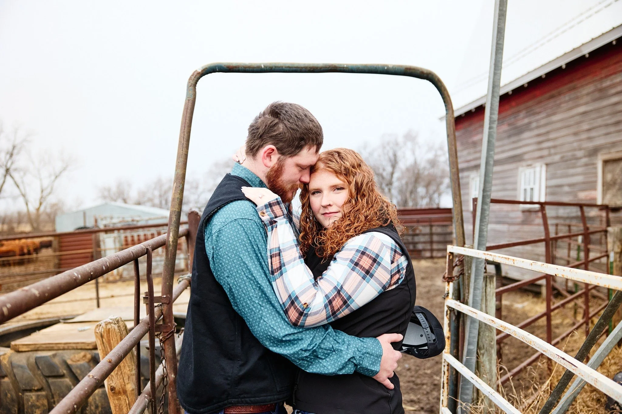 Jadyn and Brady's ranch engagement session! 🐮🐑

@jadyngooden89 @brady_carlson23 
#midwestweddingphotographer #NorthDakota #sheepsheep #cattle #ranch #northdakotaweddingphotographer #northdakotaengagementphotographer #ranchphotographer #ranchwedding