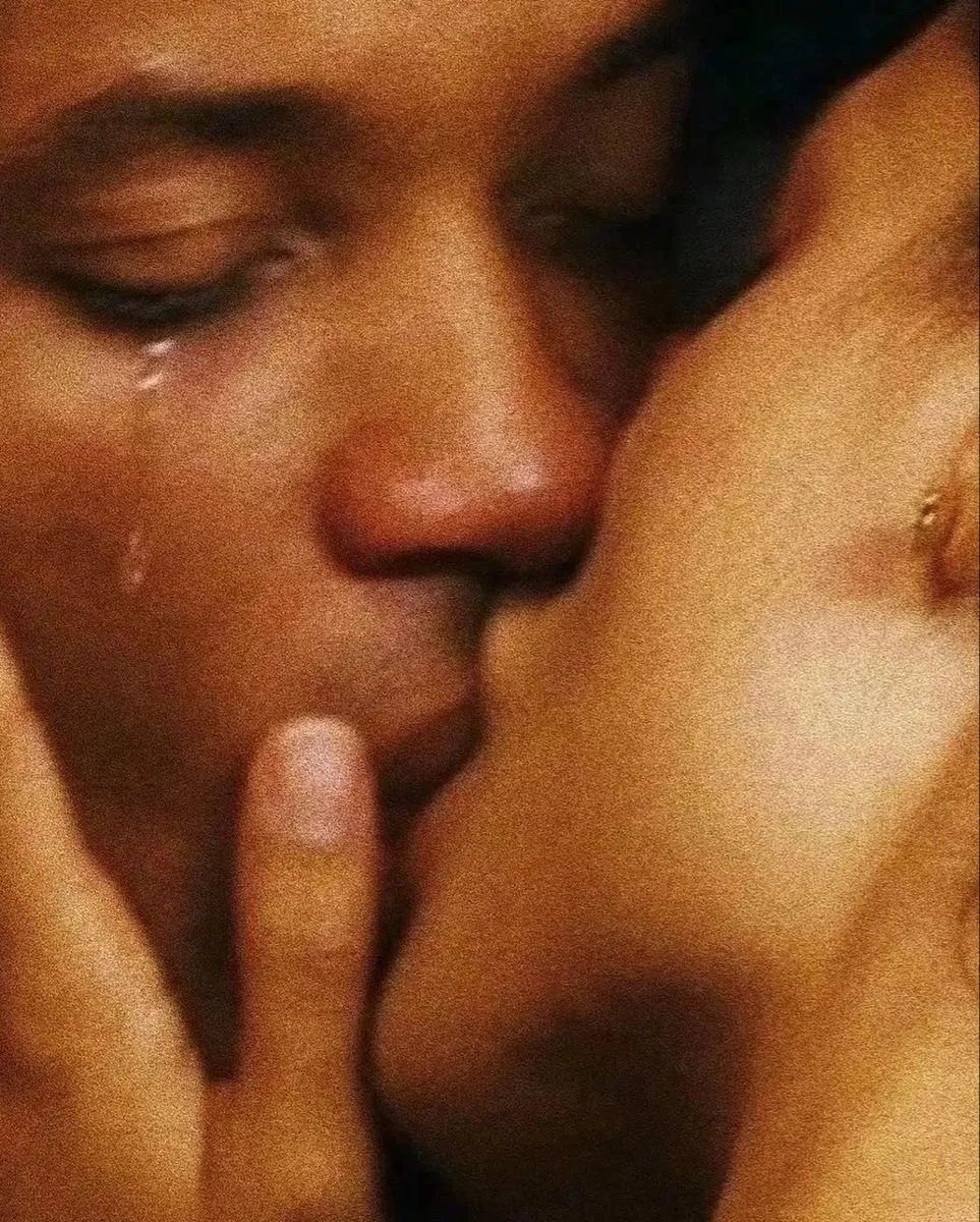 D2T — One Last Kiss