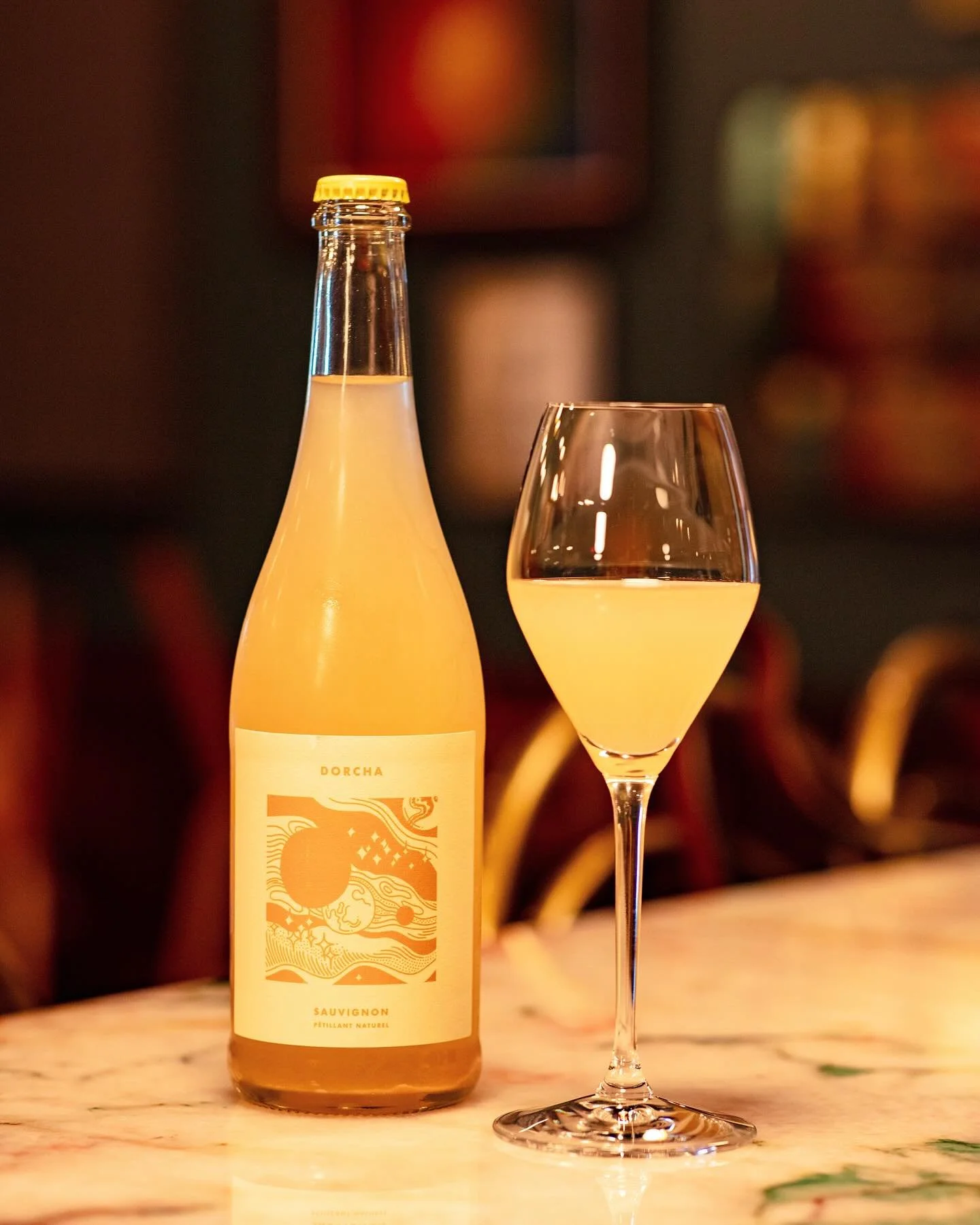 If ya haven&rsquo;t heard, @jaguarpurrss is doing Commune&rsquo;s wine program!✨Come check out our by the glass selects on now:

Pet-Nat of Sauvignon Blanc, Dorcha, Stajerska, Slovenia 2024 

Lambrusco Salamino di Santa Croce+Terrevieve, &lsquo;No Au