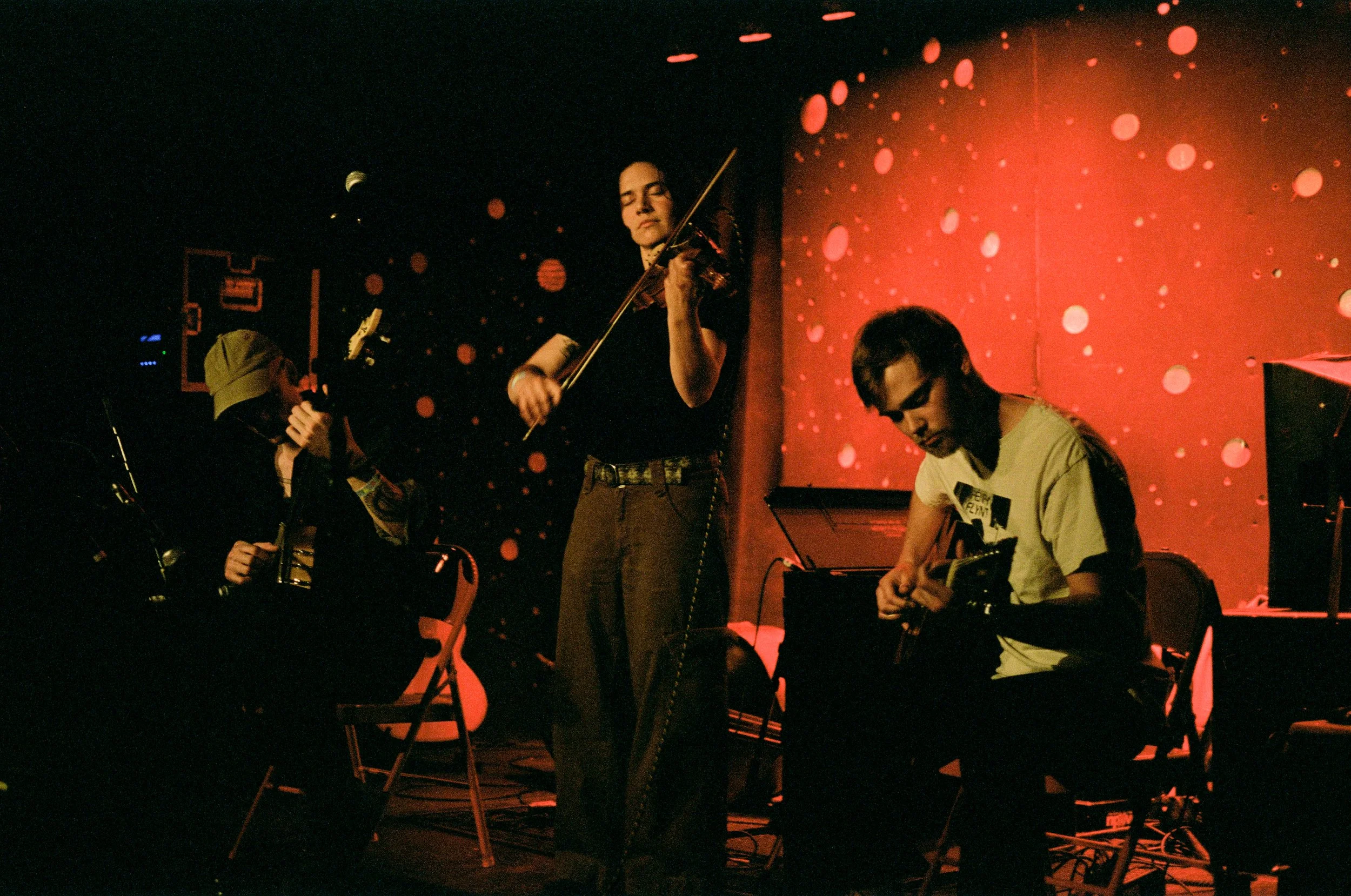 Live Performance — Magic Tuber Stringband 