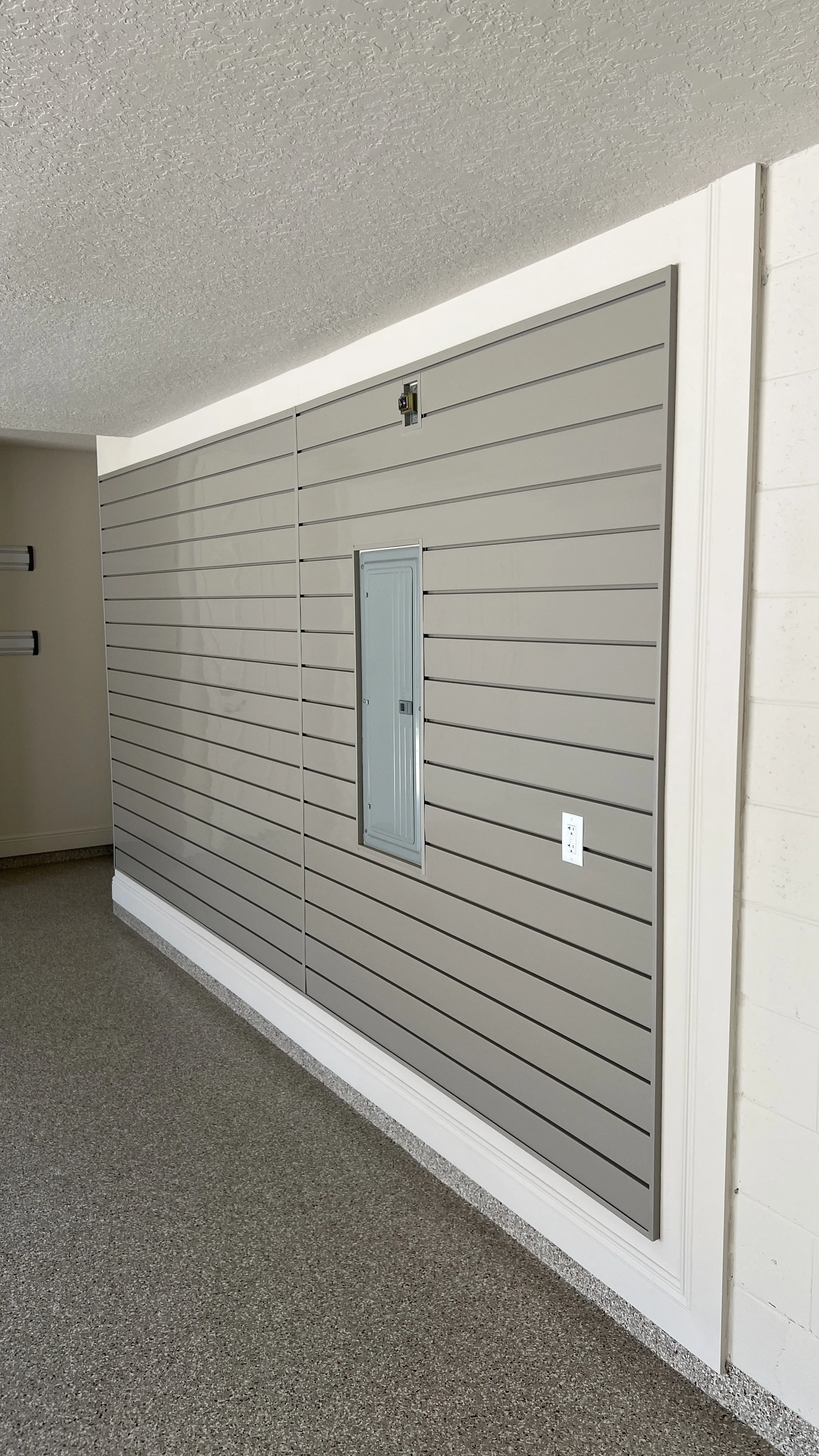 Slatwall_Installation.JPG