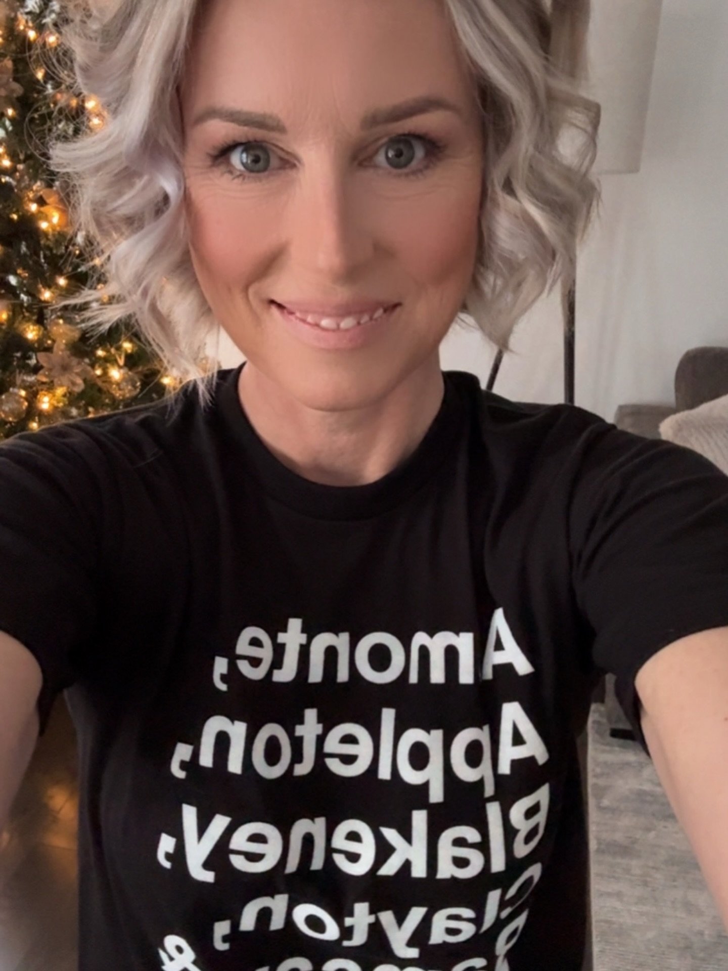 It&rsquo;s Christmas Eve 🎅🏻 

While so many of us are feeling the stress of not having enough, not getting everything done, not giving the best present, things not being perfect&hellip; take a moment to look inward and ask yourself &ldquo;why does 