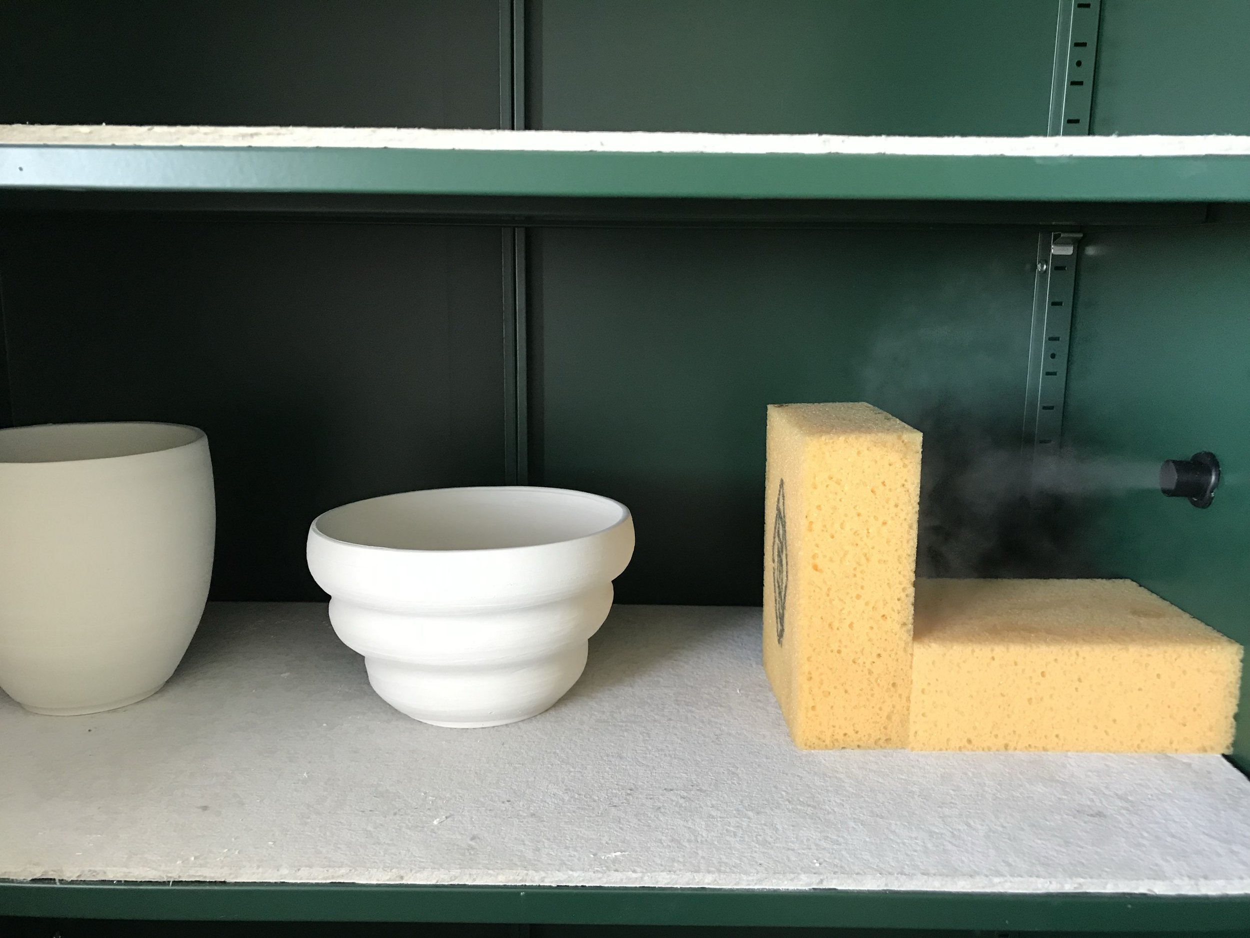 DIY: Create a Humidity Chamber for Your Pottery and Say Good-Bye to Cracking