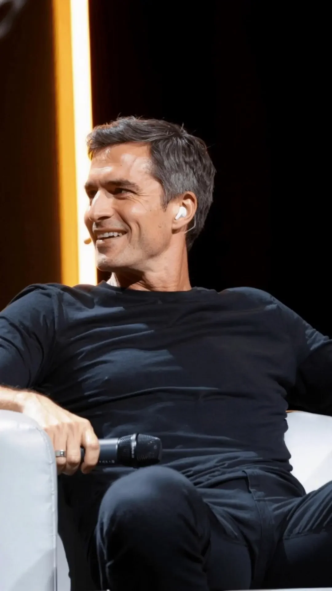 CEO of trade with Robin