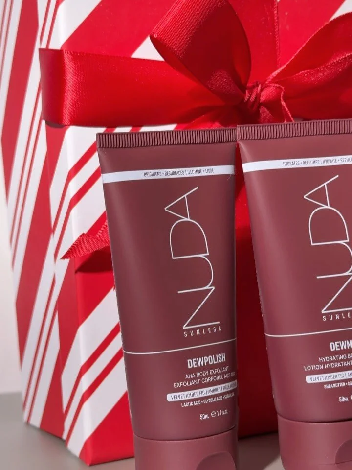 BLACK FRIDAY IS LIVE 💸✨

You know we don&rsquo;t play when it comes to glow deals.

Bookings, products, the whole glam squad &mdash; ON SALE.
Go. Before it&rsquo;s gone. 😍

#miamispraytan #spraytanmiami #blackfridaydeals #glowupmia