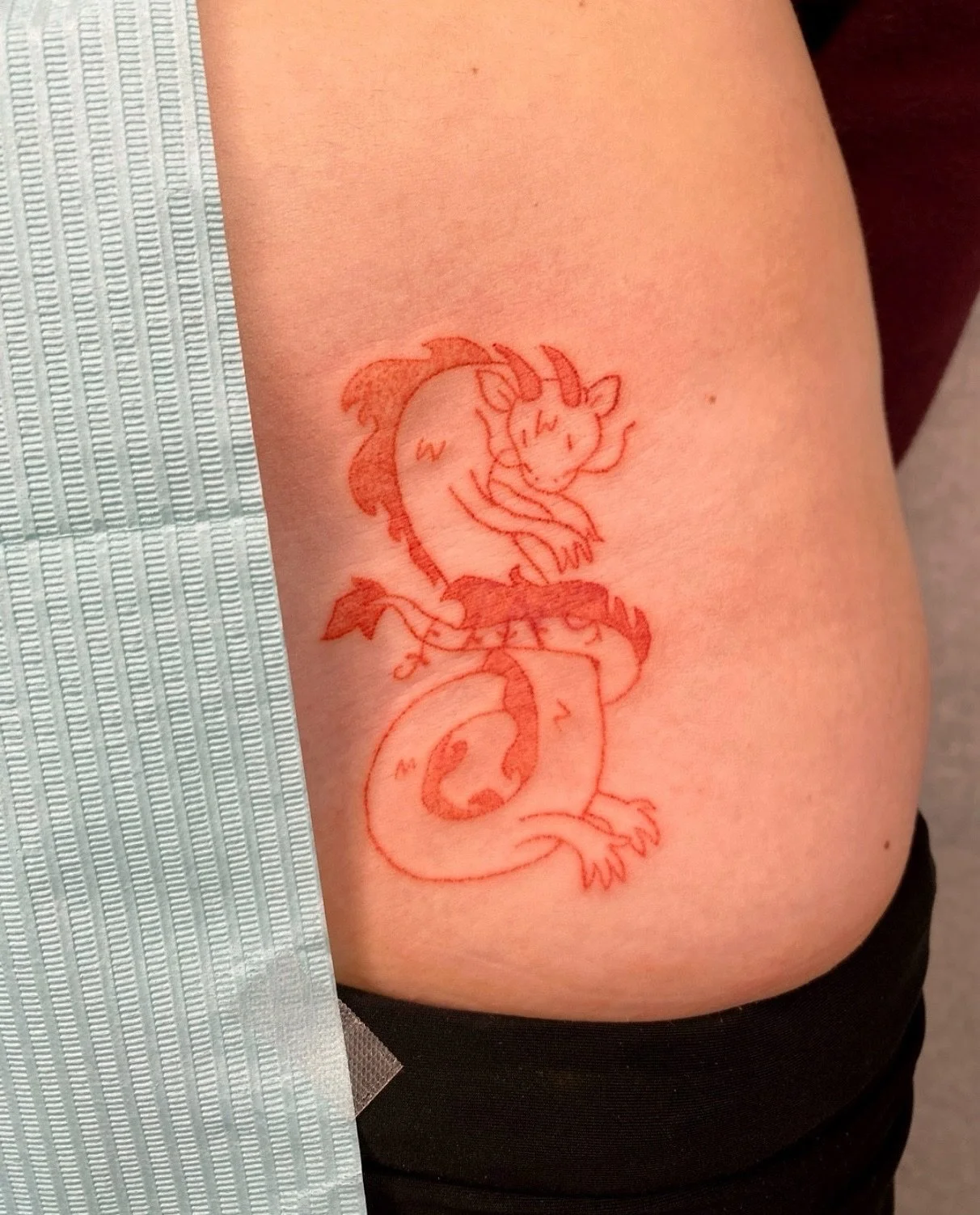 🌙🐉 Lunar Dragon 🐉🌙

I&rsquo;m absolutely in love with this customized design inspired by an older flash tattoo of mine ✨

Thank you so much Sophie for trusting me with this cover-up piece and for being a badass sitting for a hip tattoo! 💫 also l