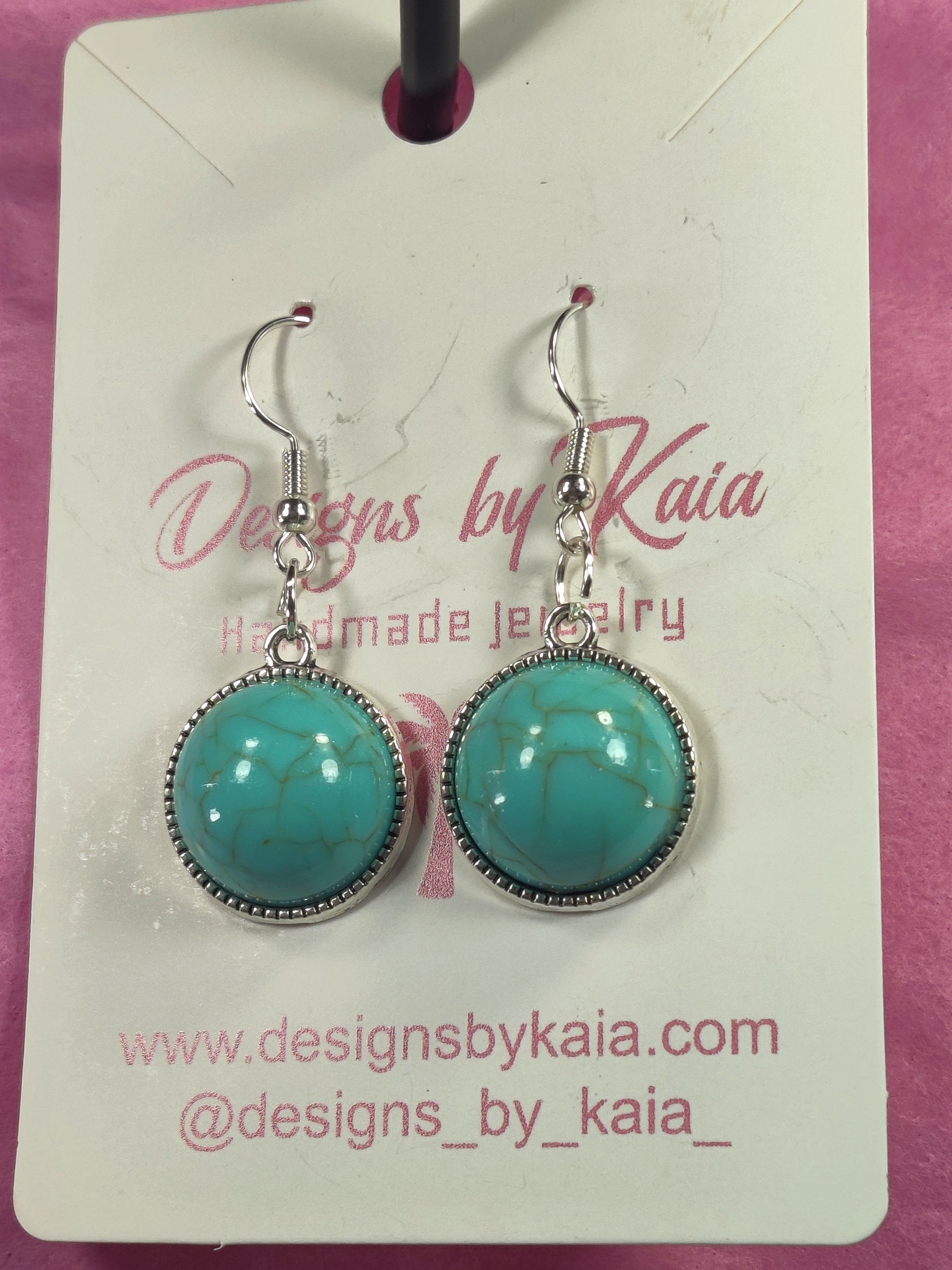 Teal Circles