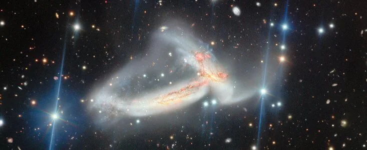 Hawaiʻi Students Name Image of Glittering Galaxy Pair Nā ʻUhane Māhoe Huki Pū i ke Ola