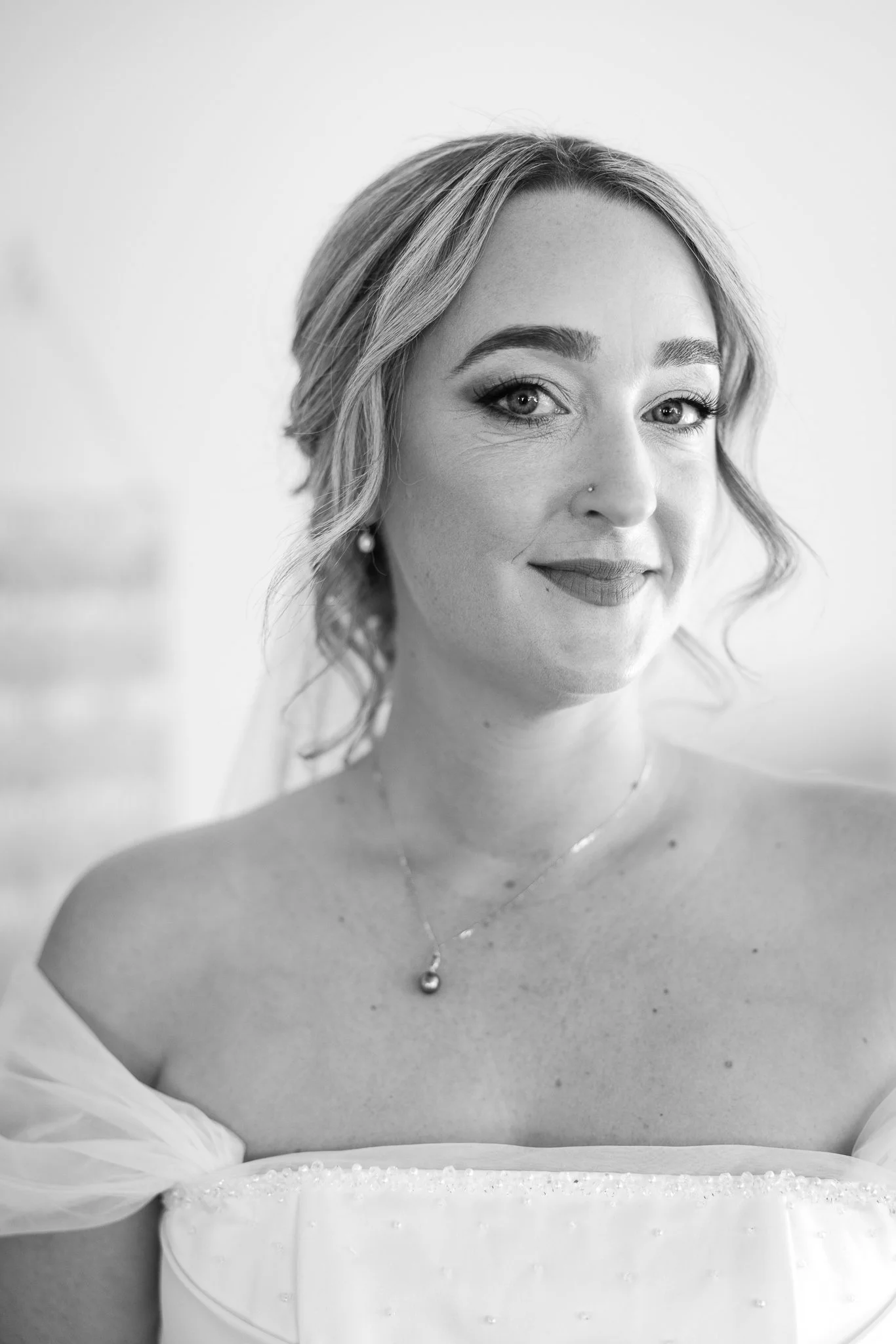 Black and white portrait of Felicity before the ceremony