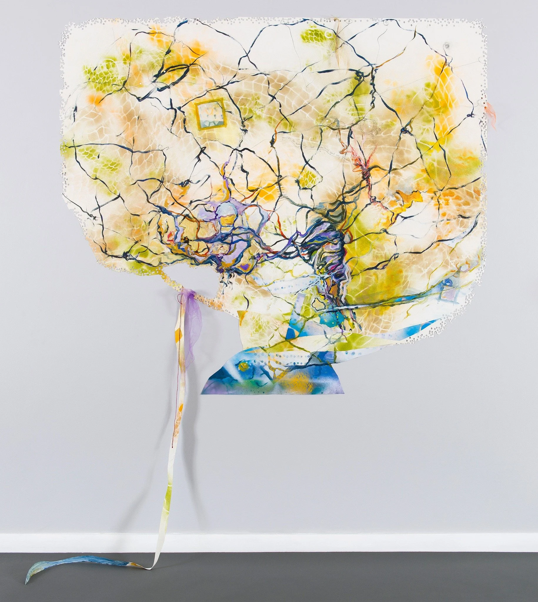 This piece found me again.

Fountain, made a few years ago and never shown, resurfaced while I was updating my files this week. And suddenly, it feels right now.

A web of roots, threads, veins.
Resting on a fragment of blue and green, a small, fragi