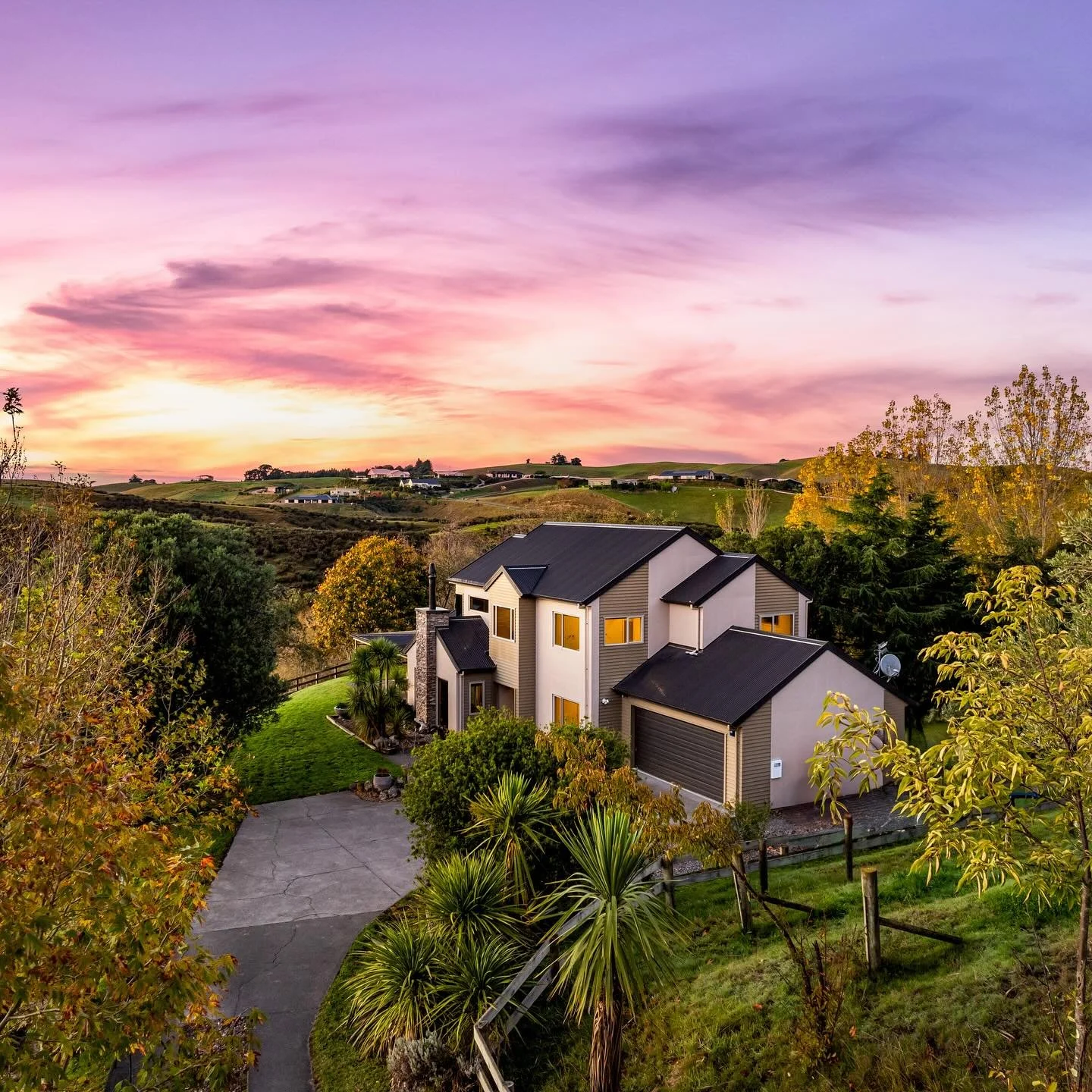 New listing
58A Rotowhenua Road, Poraiti

Details 
&bull; 4 bedrooms
&bull; 3 living
&bull; 13,186 (more or less) land area
&bull; 239 (more or less) floor area