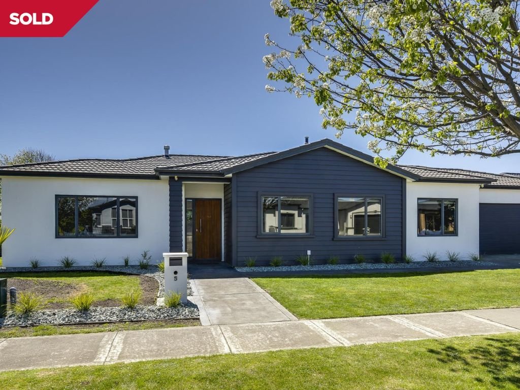 5 Squire Drive, Te Awa
