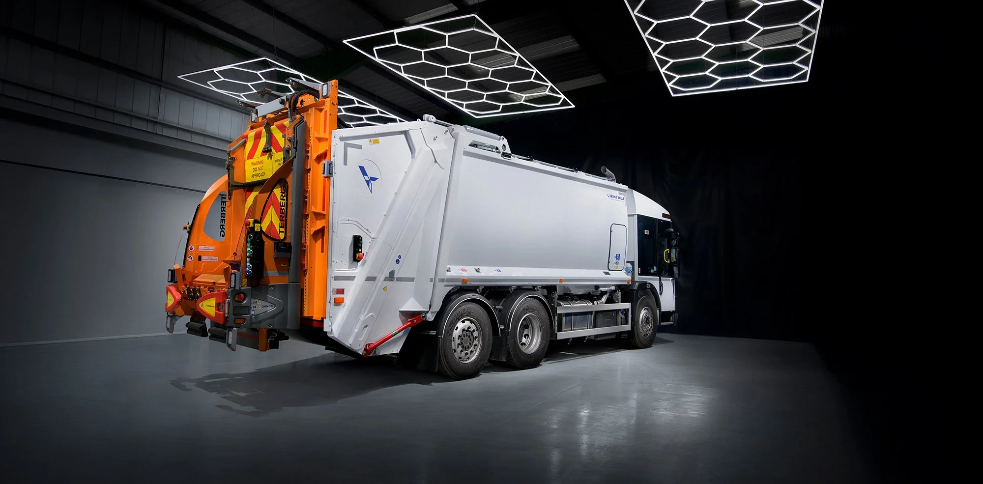 White Dennis Eagle Elite Plus truck photography by Tim Wallace.
