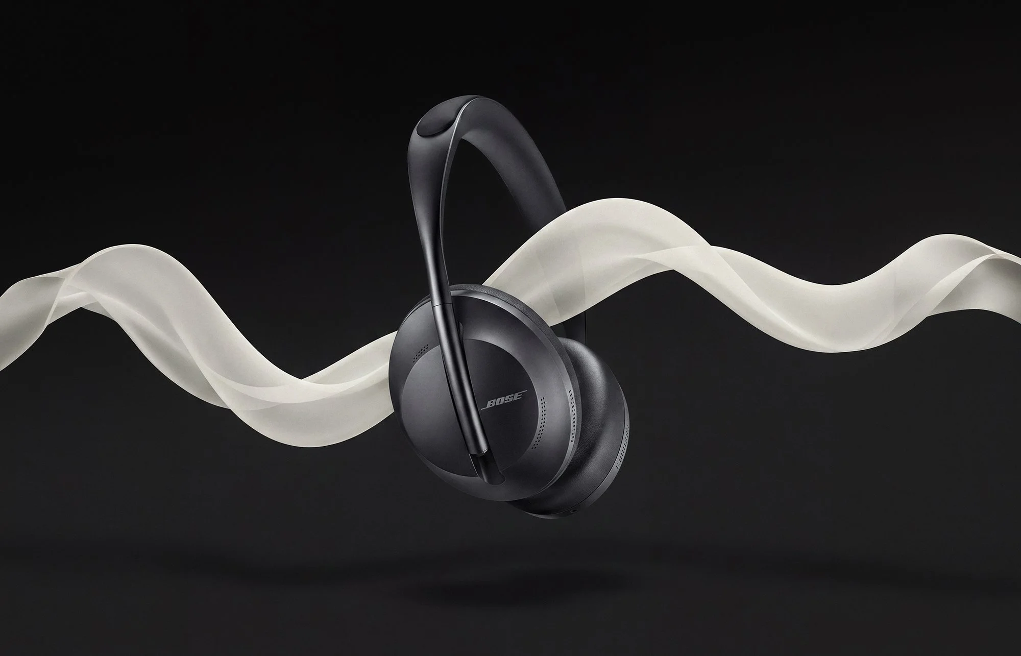 Black headphones product photography