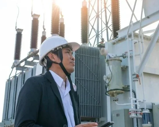 energy retailers and aggregators at a commercial site