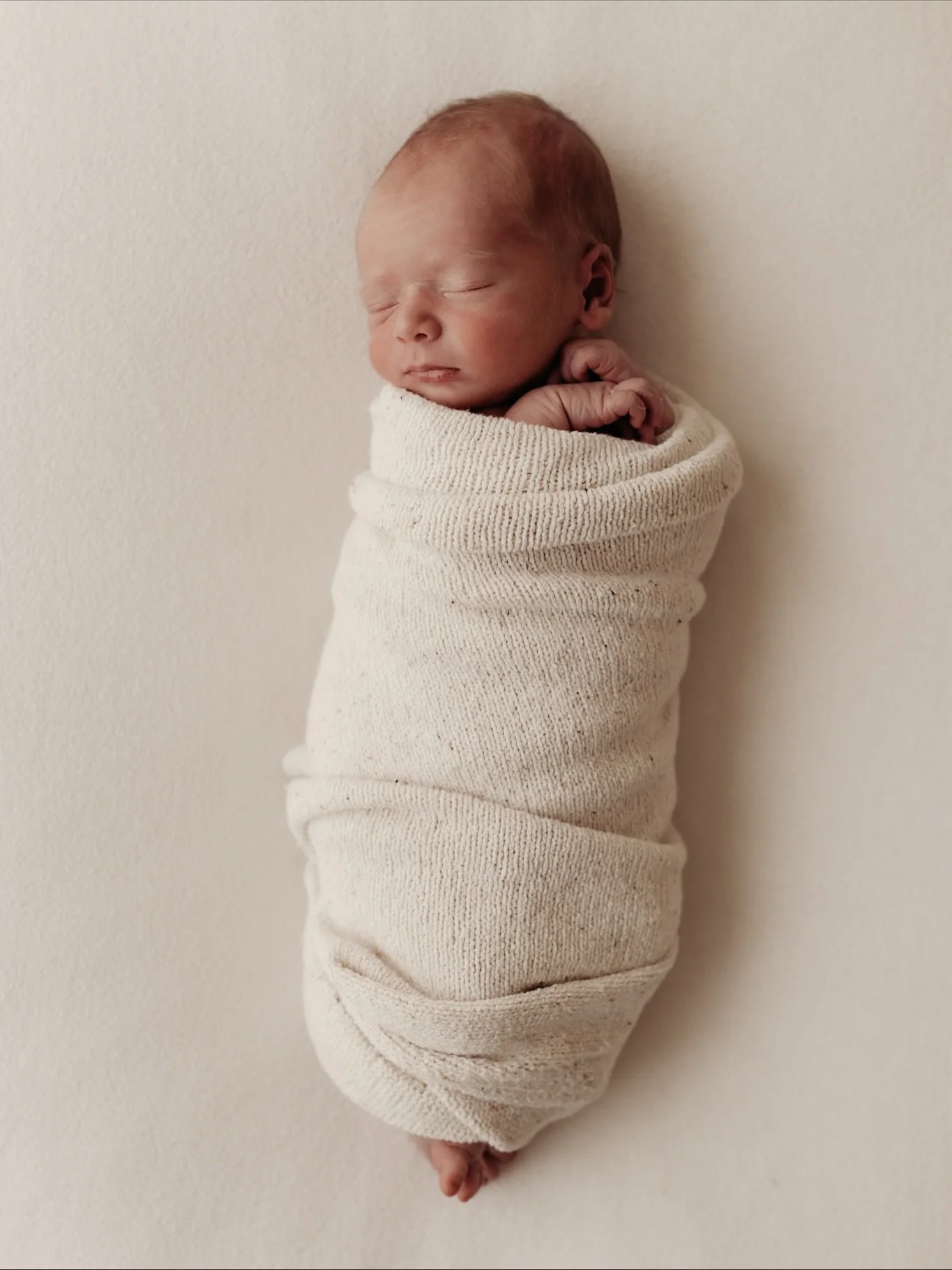 So special welcoming our new baby nephew into the studio. Here&rsquo;s a few of my favourite moments from his session. 🥹

&bull;

&bull;

&bull;

&bull;

&bull;

#kentphotographer #behindthelens  #photographylovers  #medwayphotograpy#portraitphotogr