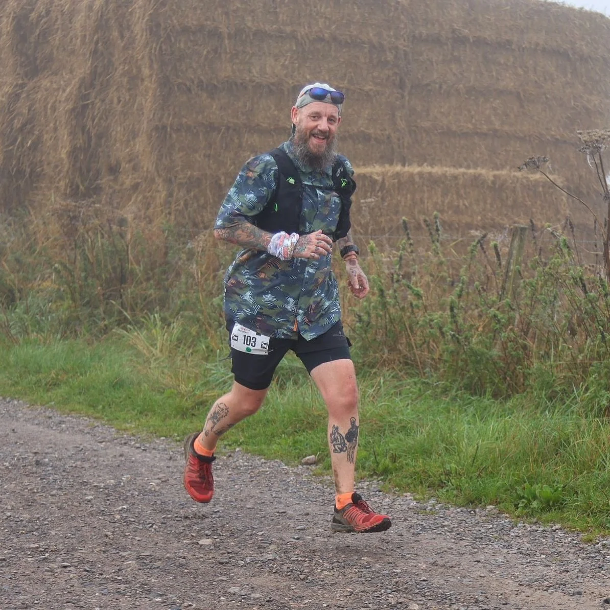 Last, but not least.., our boy Phil (@we_are_them_images) looking cool AF as always 😎 Hamming it up for the camera at the White Horse Ultra last weekend 🤘Like a freaking pro 
@passengerclothing if you’re looking for an ambassador, Phil&rsquo