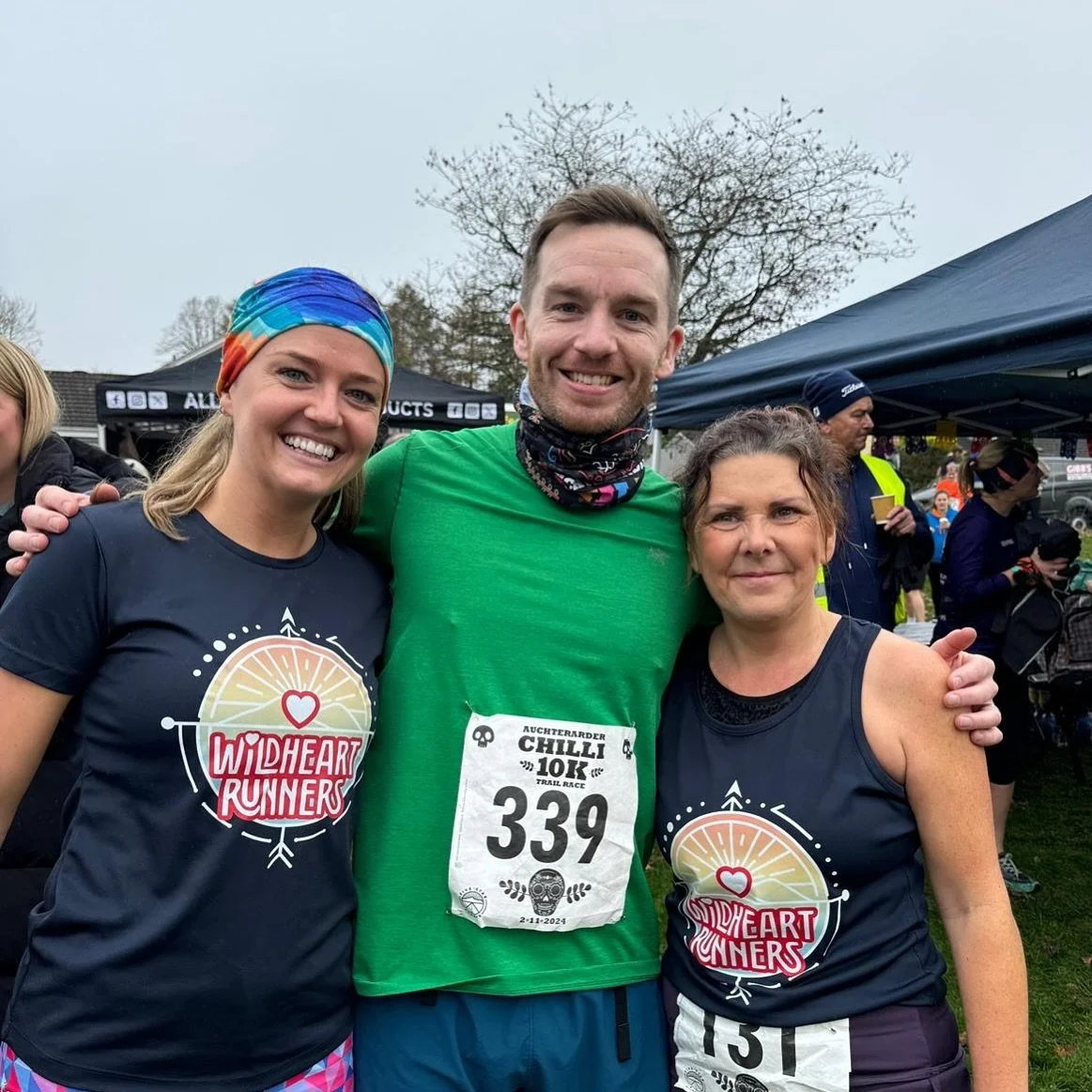 The gang out at the Chilli Trail Race this morning ❤️