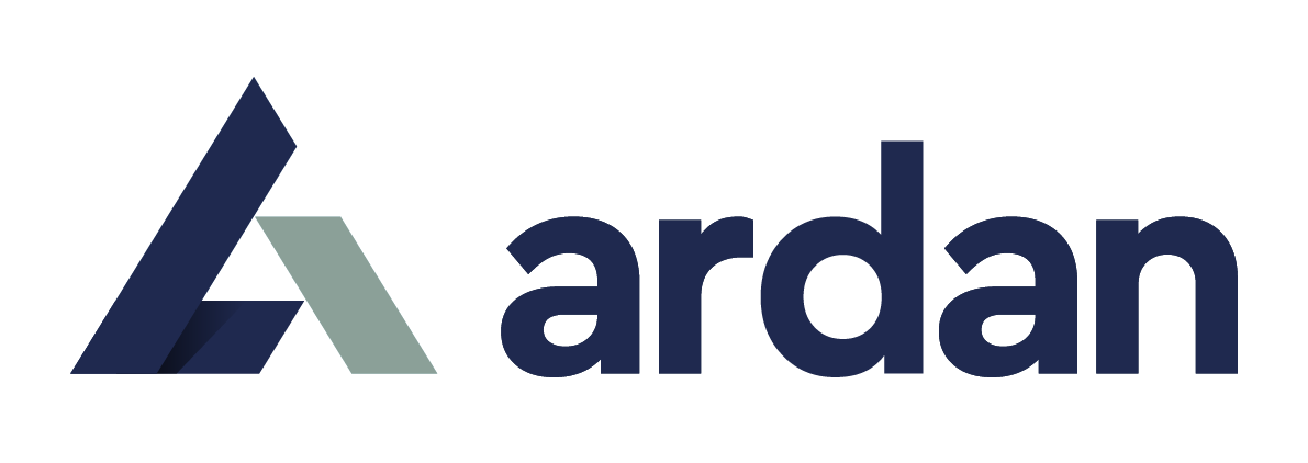 Ardan Logo GUESS Ardan Logo MEN Tee White – BranDeck Egypt