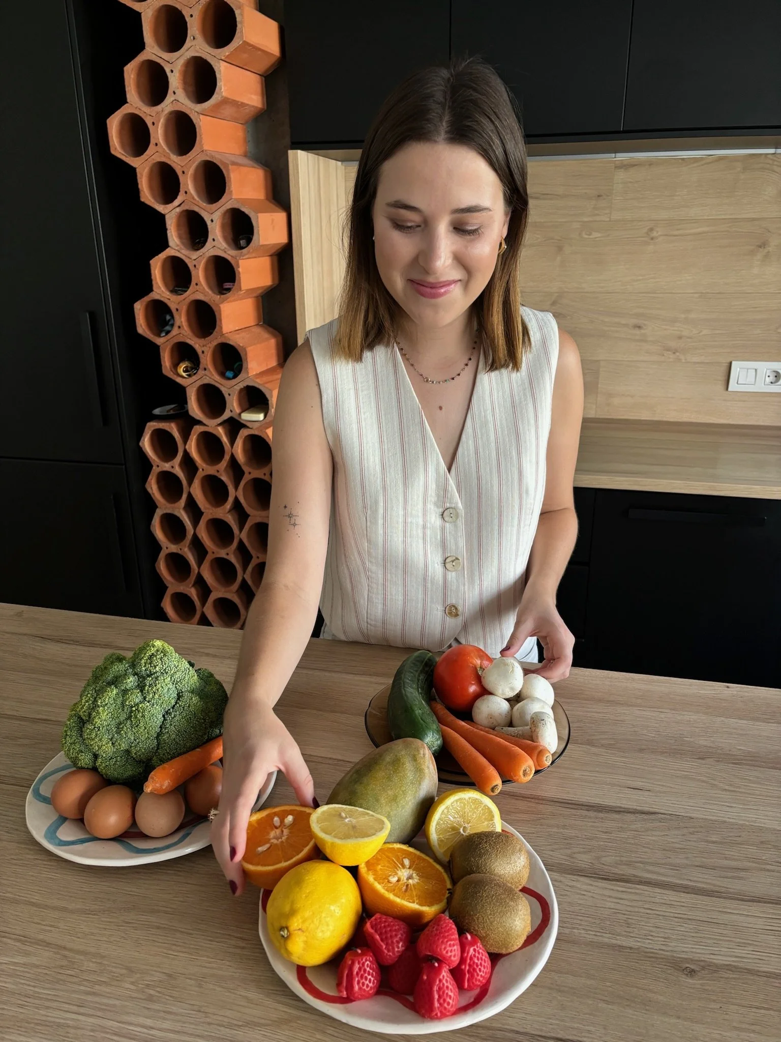 Marta Casas, Nutritionist in Seoul. Holistic and sustainable nutrition solutions for wellness and health.