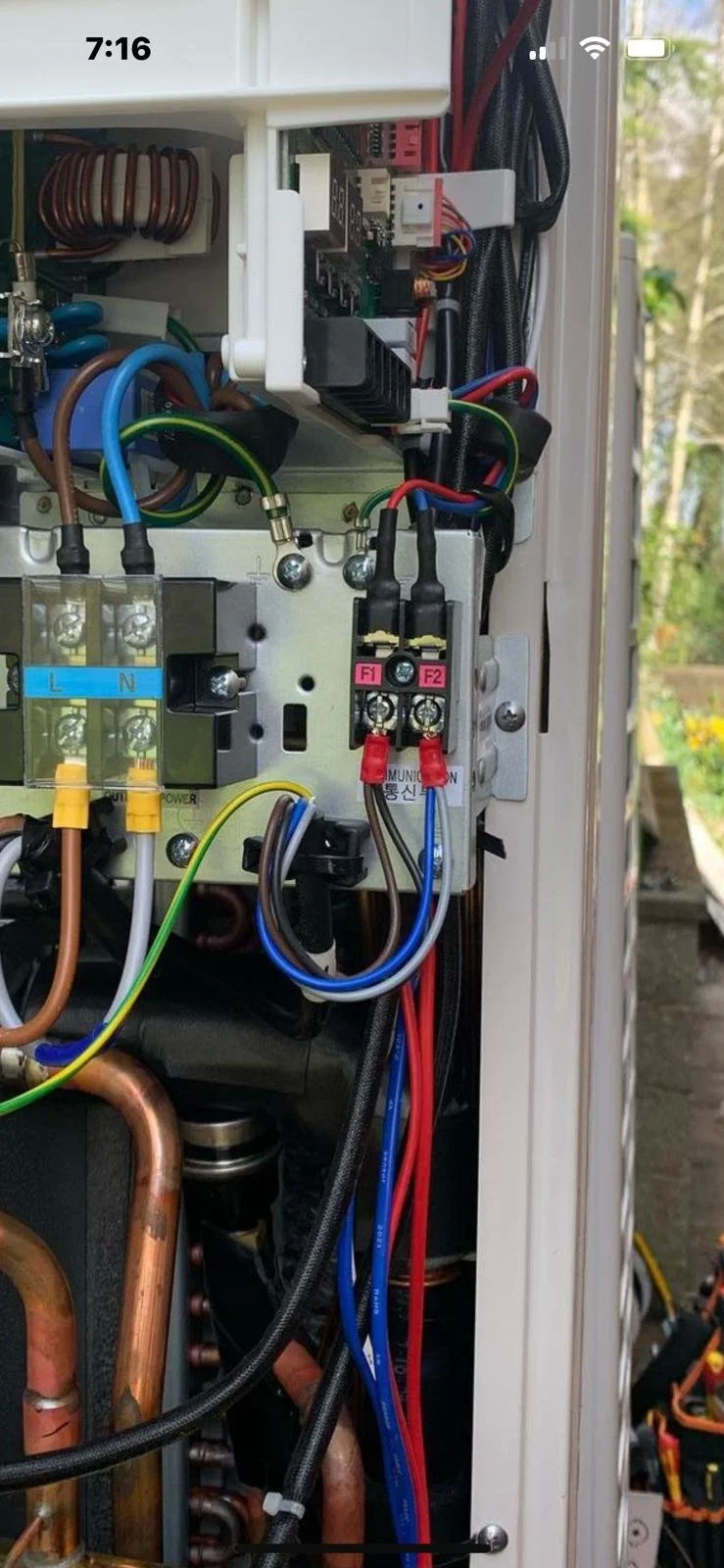 Air source heat pump