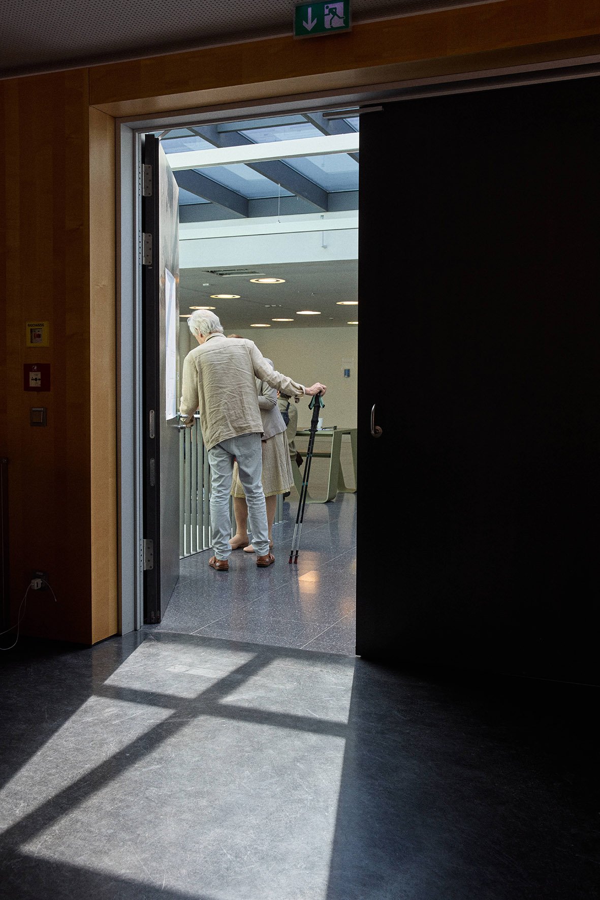 25CW28_Andrea_Vesela-Grüsse_nach_Hause-045-Final LOW.jpg