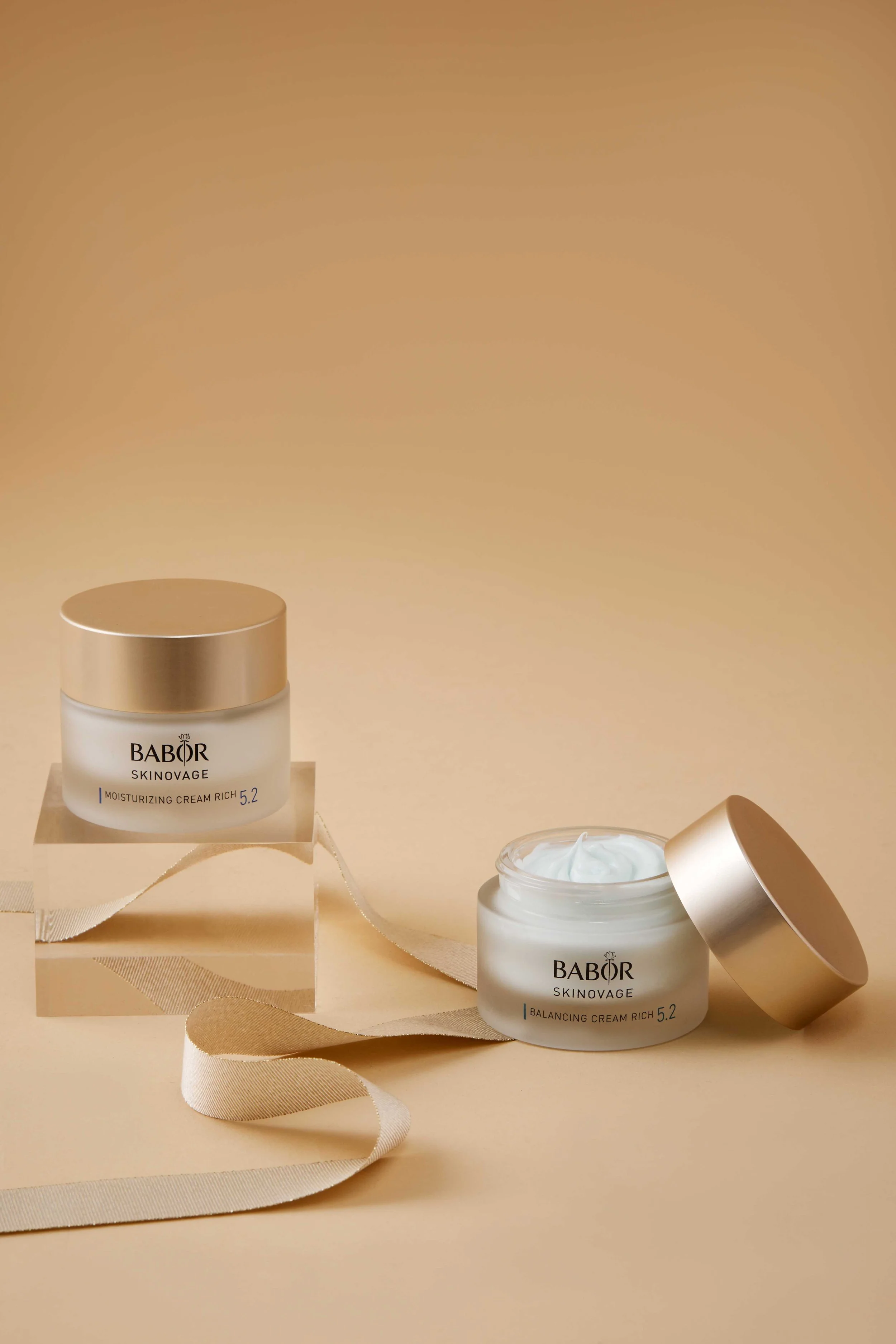 Konarikova_cosmetics_product.jpg