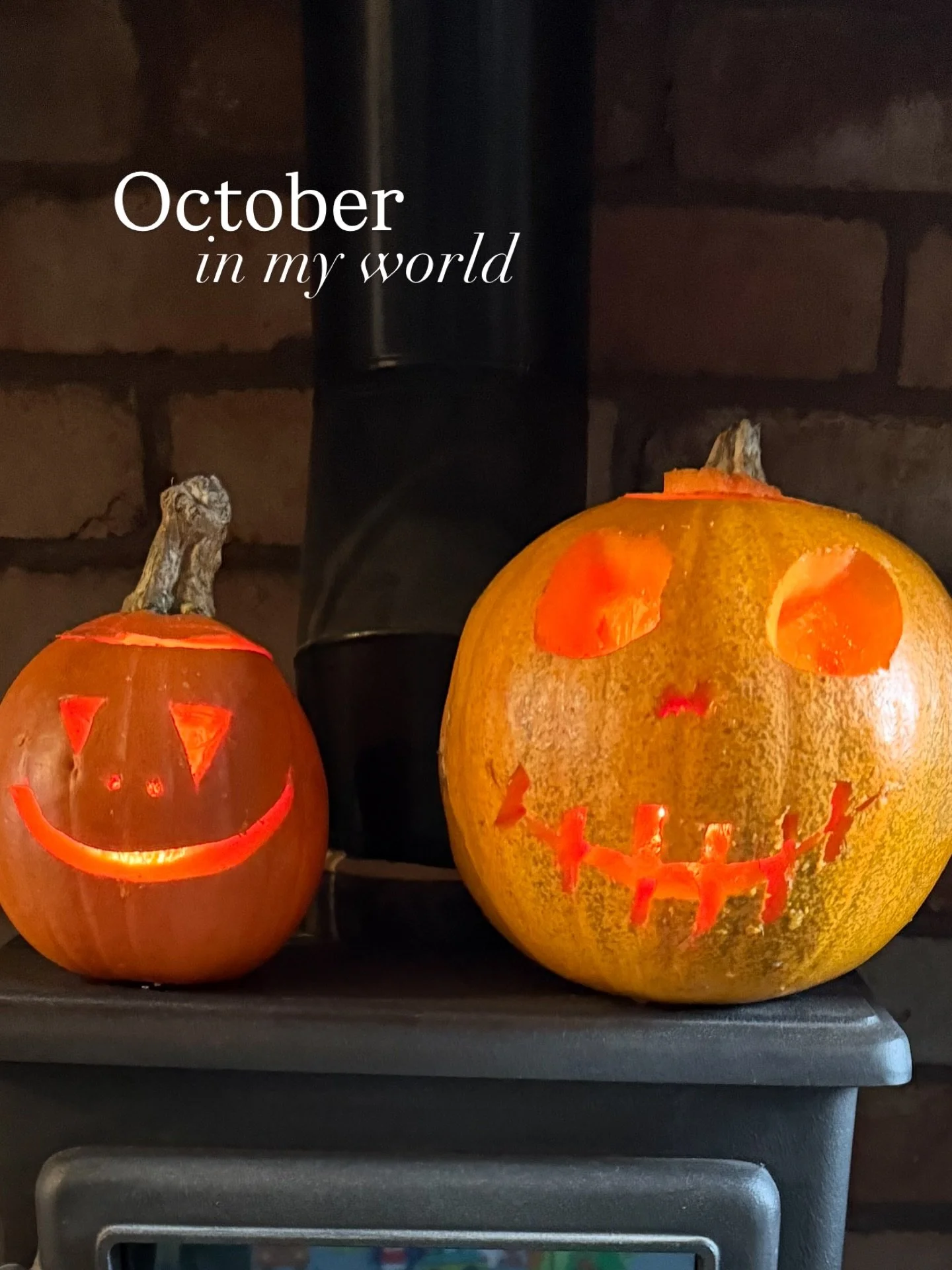 October 🖤🎃

Bonkers busy.

Fancy joining me at my next Female Freelancers &amp; Founders networking meet up on 27th November? Grab a spot at the link in my bio.