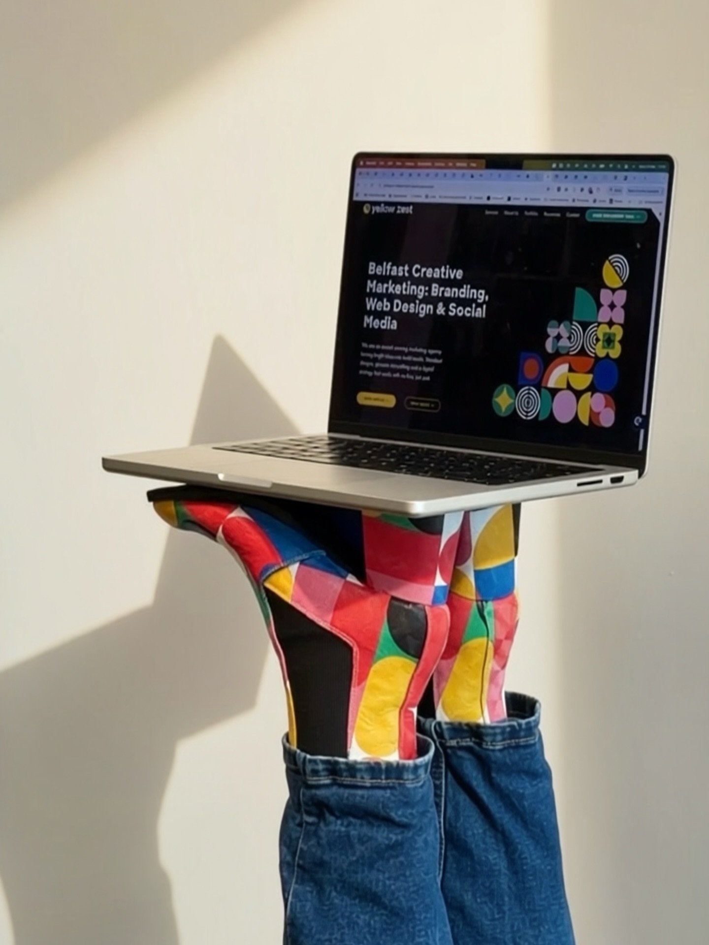 Out of office is ON. Here&rsquo;s what our Q1 looked like behind the scenes ✨

🚀 Milestones
&bull; Opened our first office at @eastbelfastenterprise
&bull; Welcomed our first employee, the fabulous @julia_davyd 

🏆 Awards season
&bull; Won Best Sta