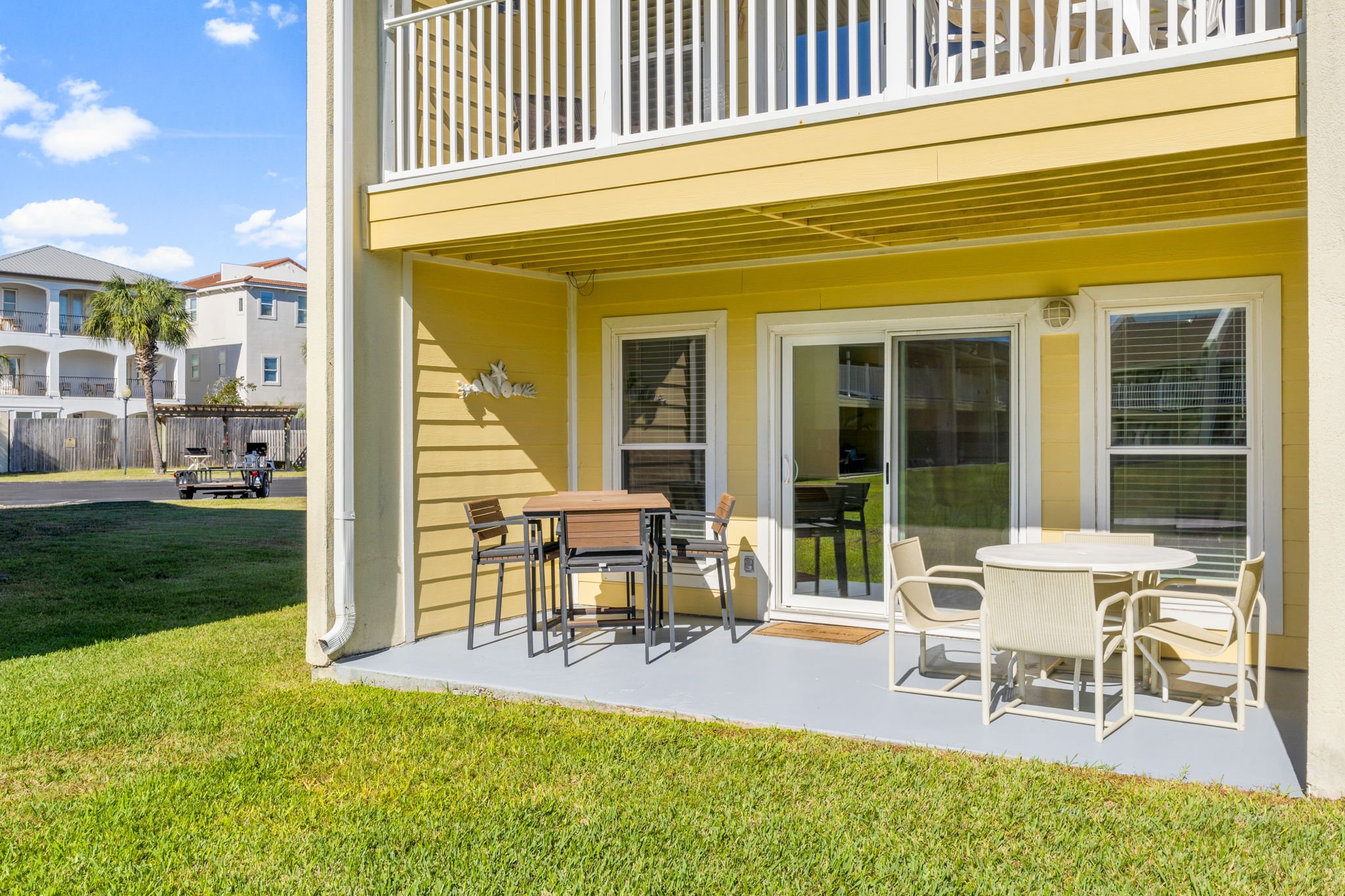 32-web-or-mls-1630-Scenic-Gulf-Dr-9D-22.jpg