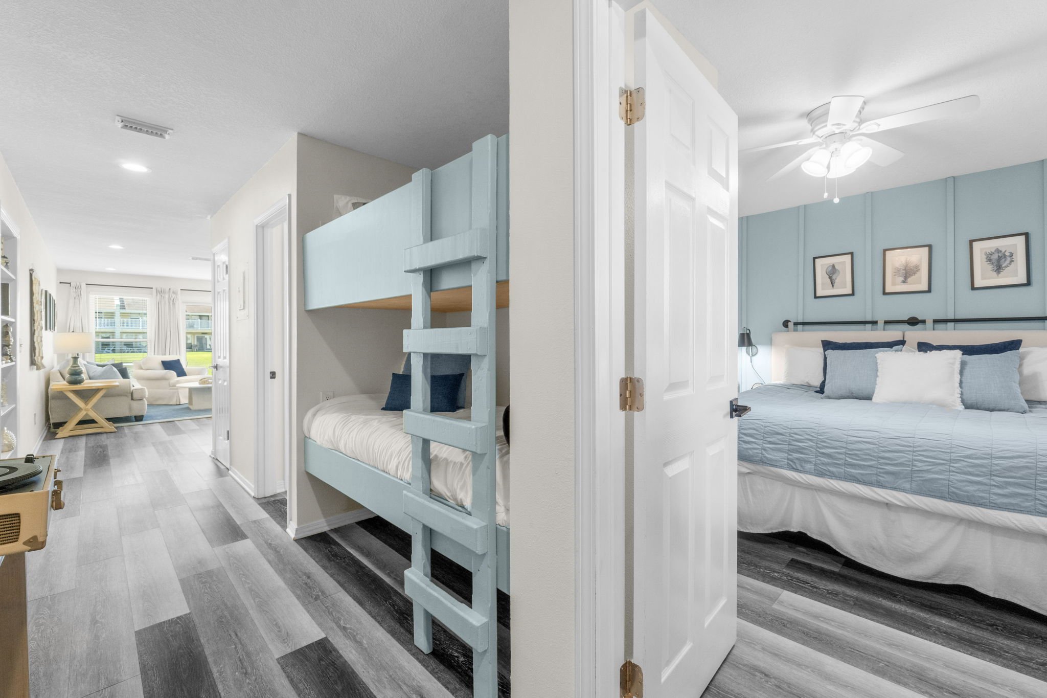 11-web-or-mls-1630-Scenic-Gulf-Dr-9D-3.jpg