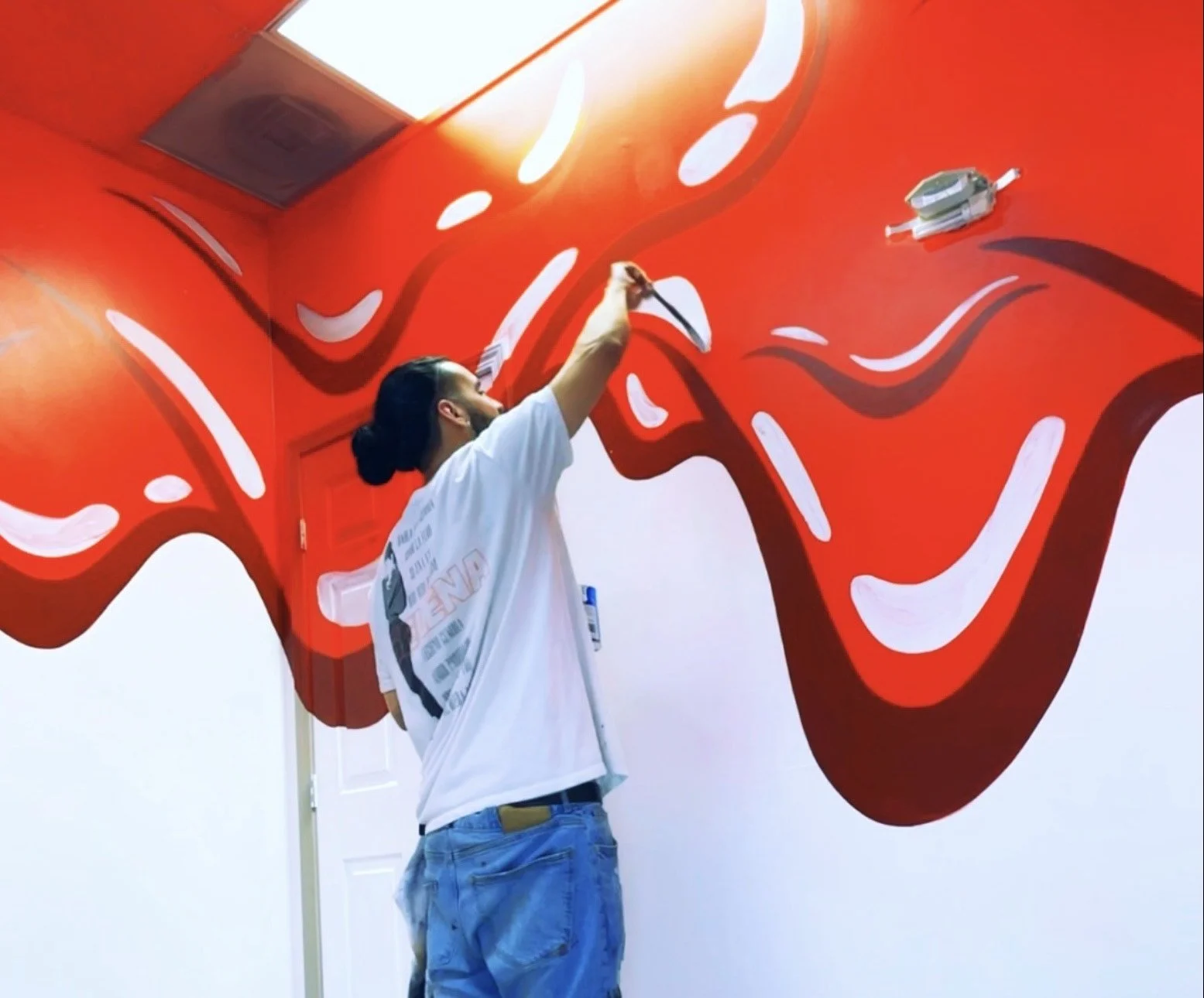 RED DRIP MURAL