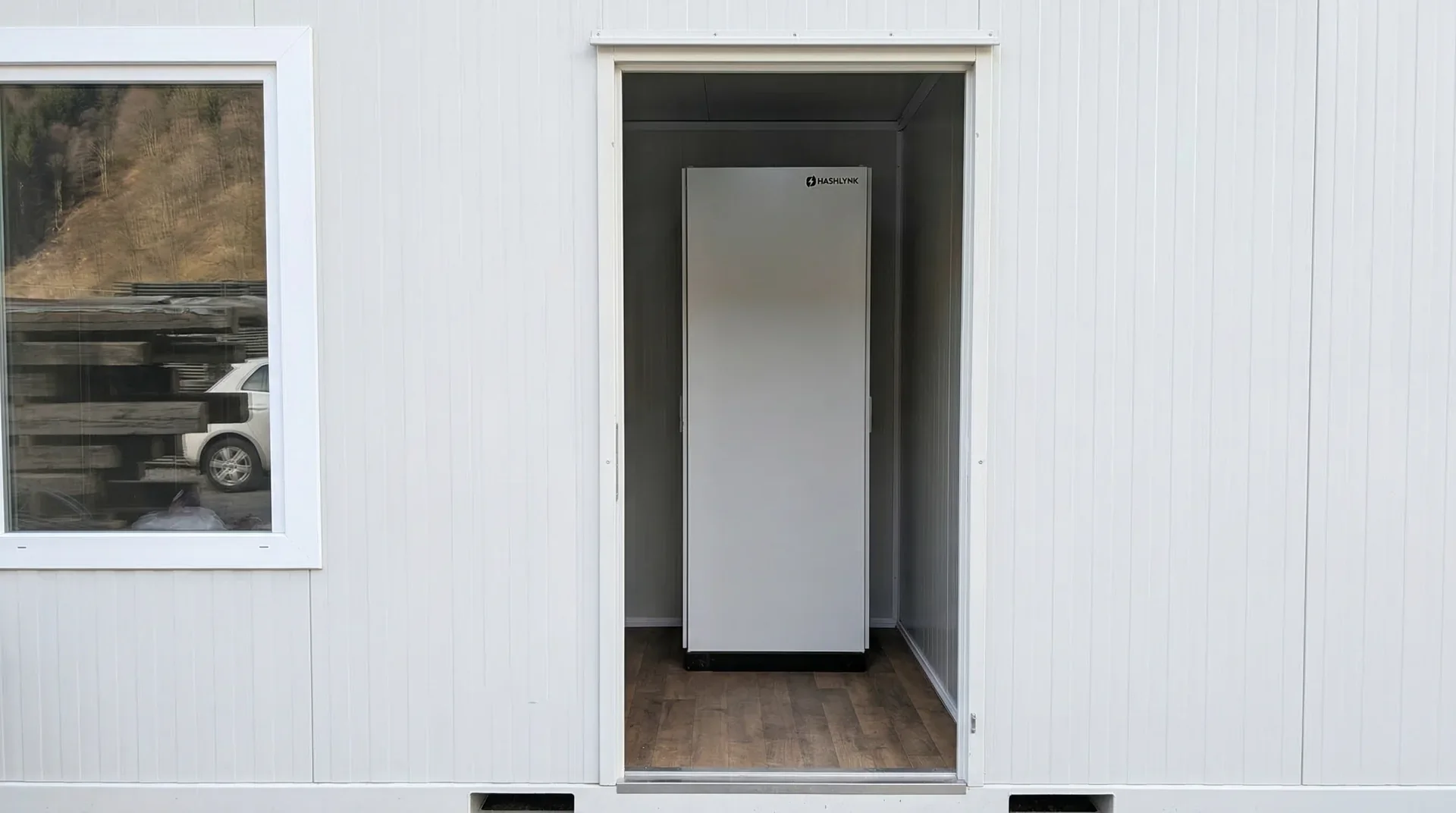 HASHLYNK-System in Containerlösung zur lokalen Verwertung von Überschussstrom in Kärnten