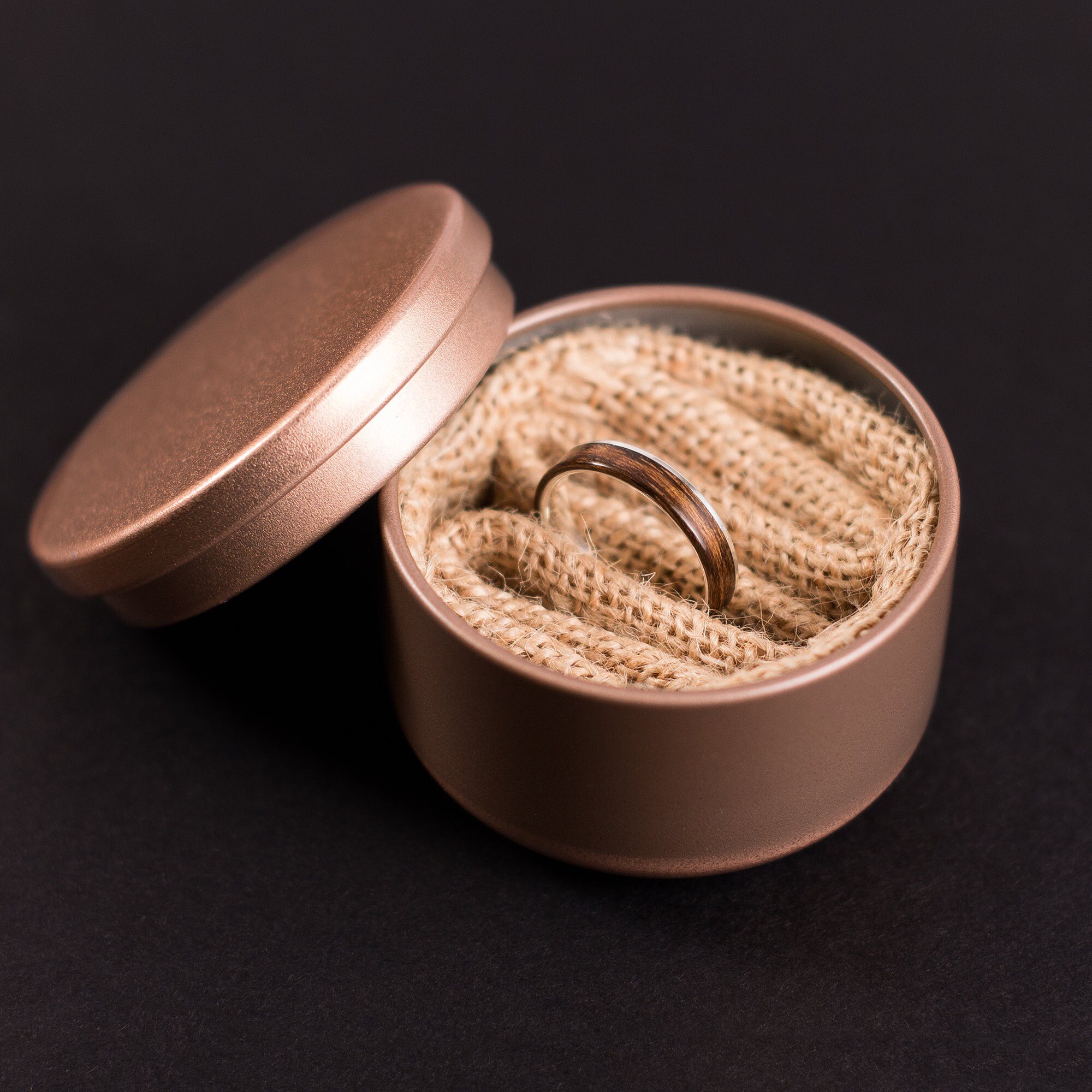 https://i.etsystatic.com/13683417/r/il/3d7fb5/2709811643/il_fullxfull.2709811643_idke.jpg