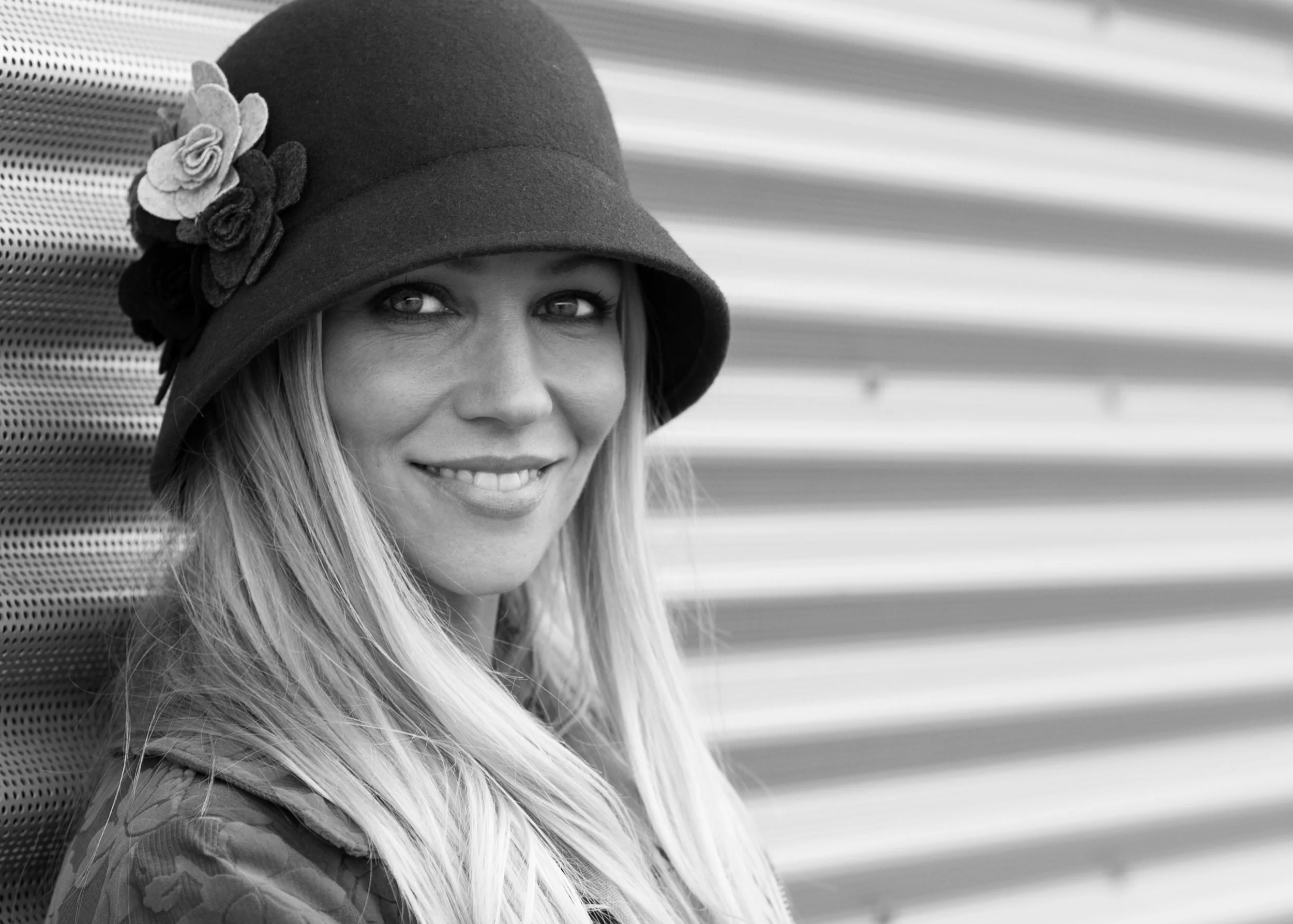 Keri-3963 b&w.jpg