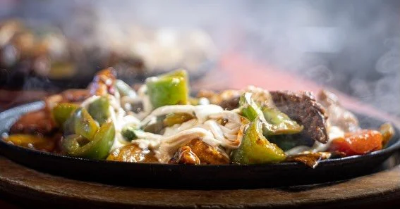 NO MAS COMIDA !!
@latequilera_mx  FIRST Cinco De Mayo, SOLD OUT!!

&amp; For good reason. Amazing food, portions, prices, drinks, ambience &amp; More. 

Super fun to shoot, those fajitas were HOT, it was sizzling right into my lens 😂 

contact me he