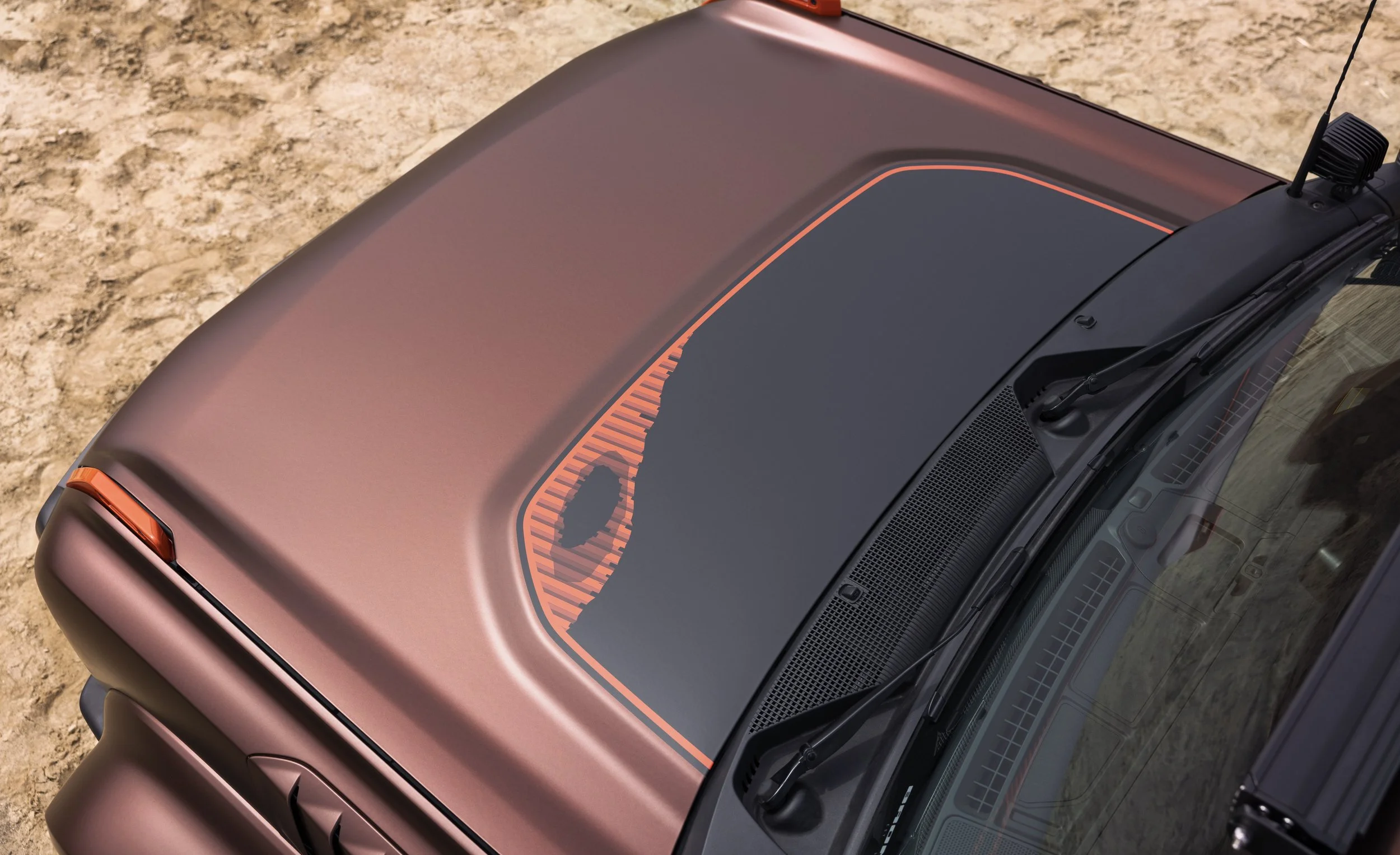 Hood graphic detail showing ornamentation on the Bronco Arches Edition.