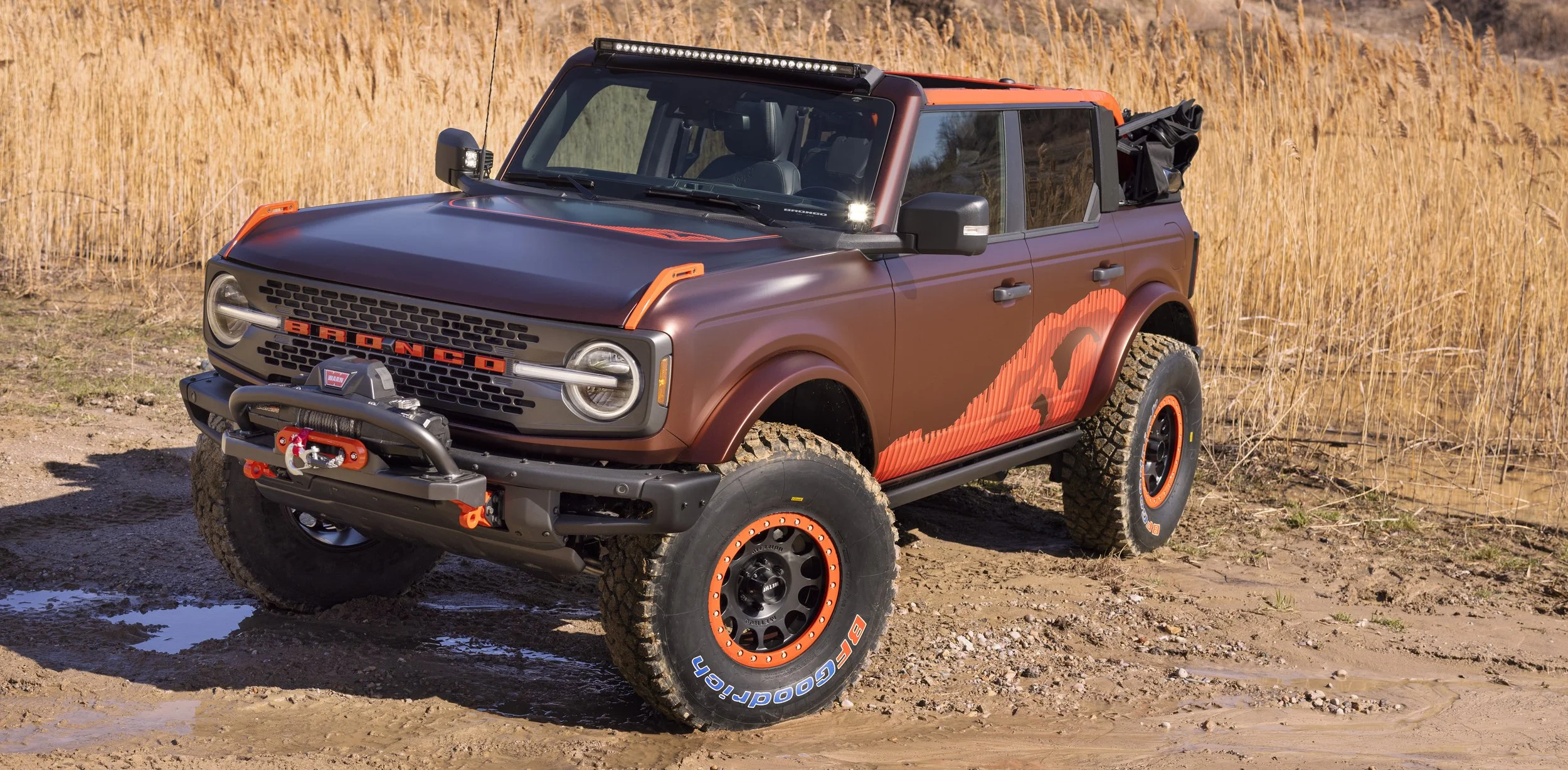 Bronco Arches Edition 4-Door Hero Shot