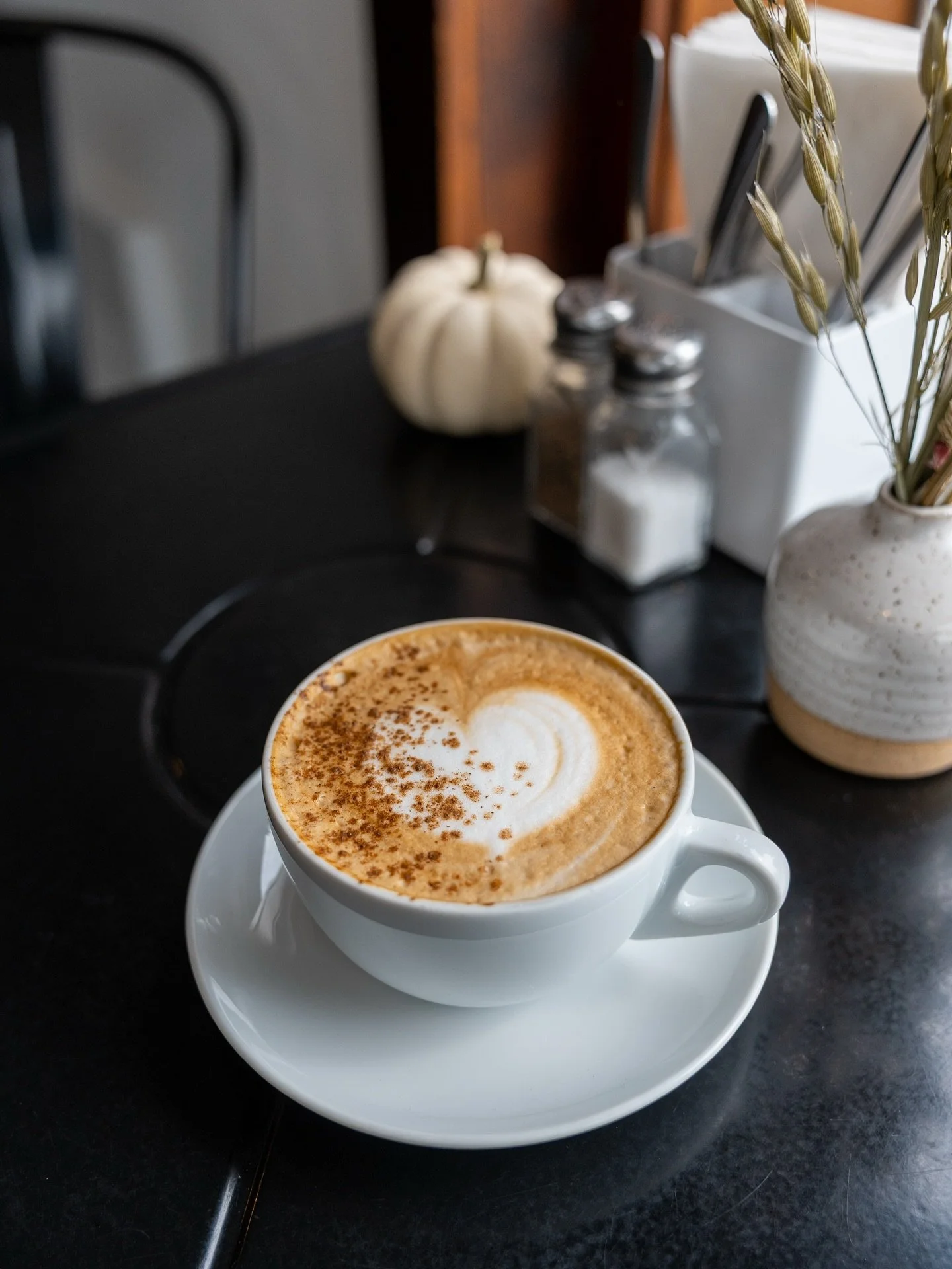 Origin Original! 🍂Candied Butternut Squash Cappuccino

🤝Origin Originals are our house-made drink features, inspired by the season, using creative raw ingredients sourced and prepped by our barista and culinary team to bring an extra special, knock