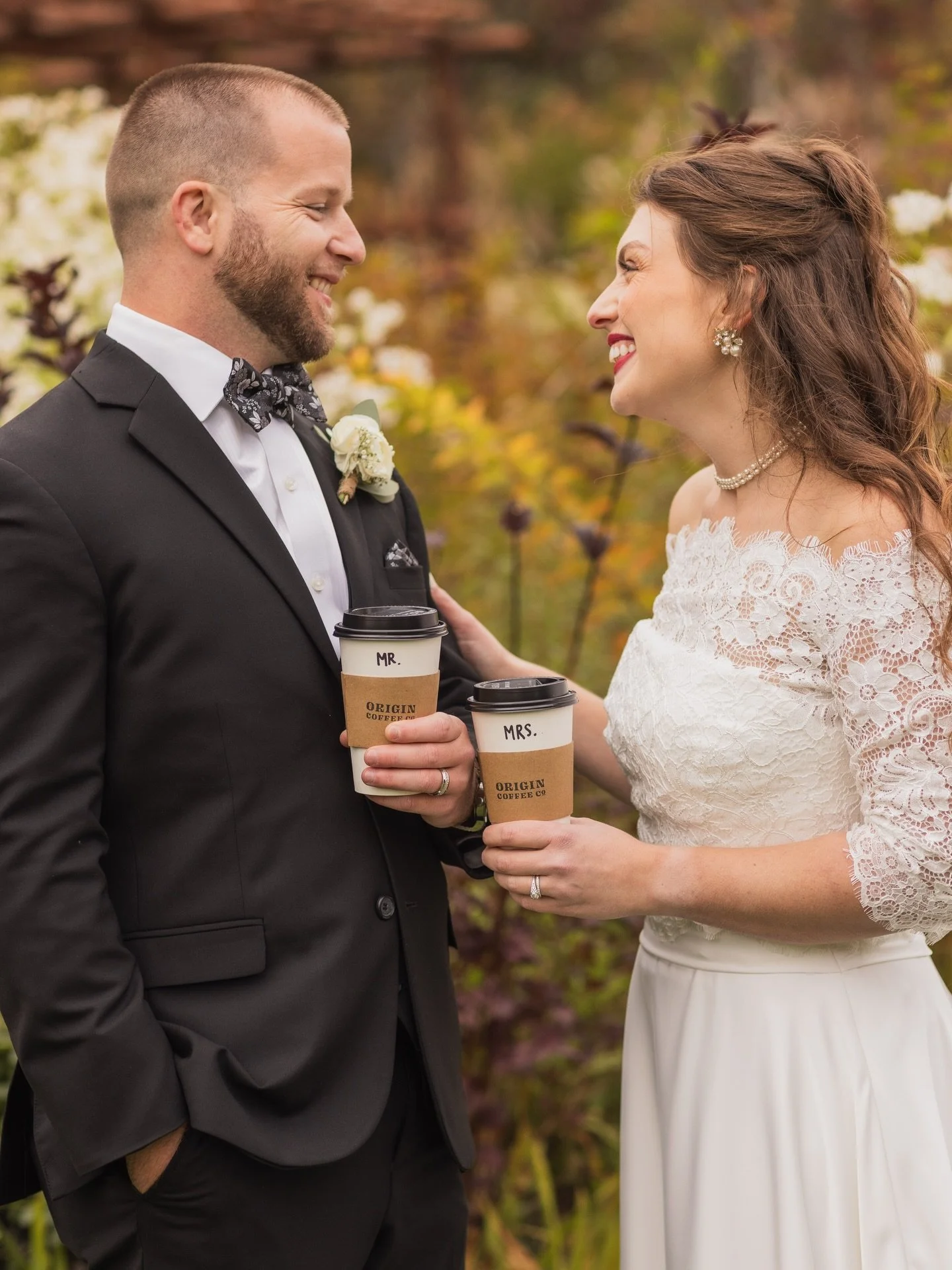 We are wishing these two endless years of happiness and coffee dates! &hearts;️ It is an absolute joy to be part of special moments like this! 

📸: @keithmacdonaldphoto