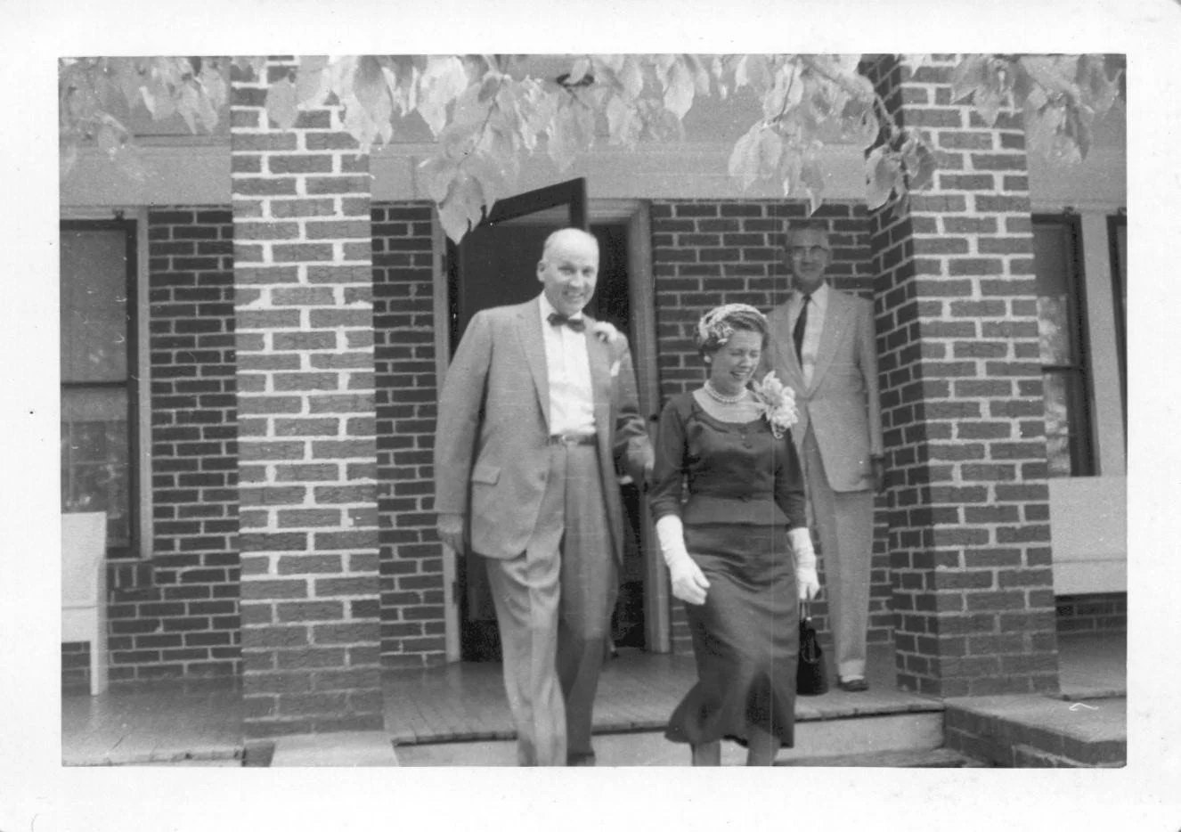 Gray and Vertis wedding 1956_008.jpg