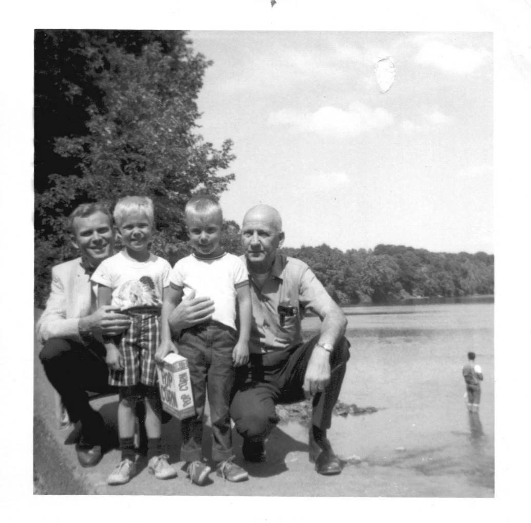 Gray and Vertis Tim and John 1962_005.jpg