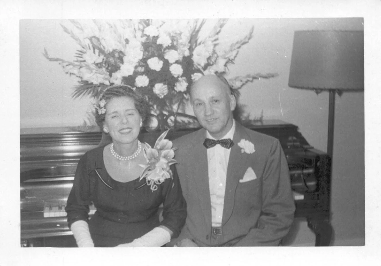 Gray and Vertis wedding 1956_004.jpg
