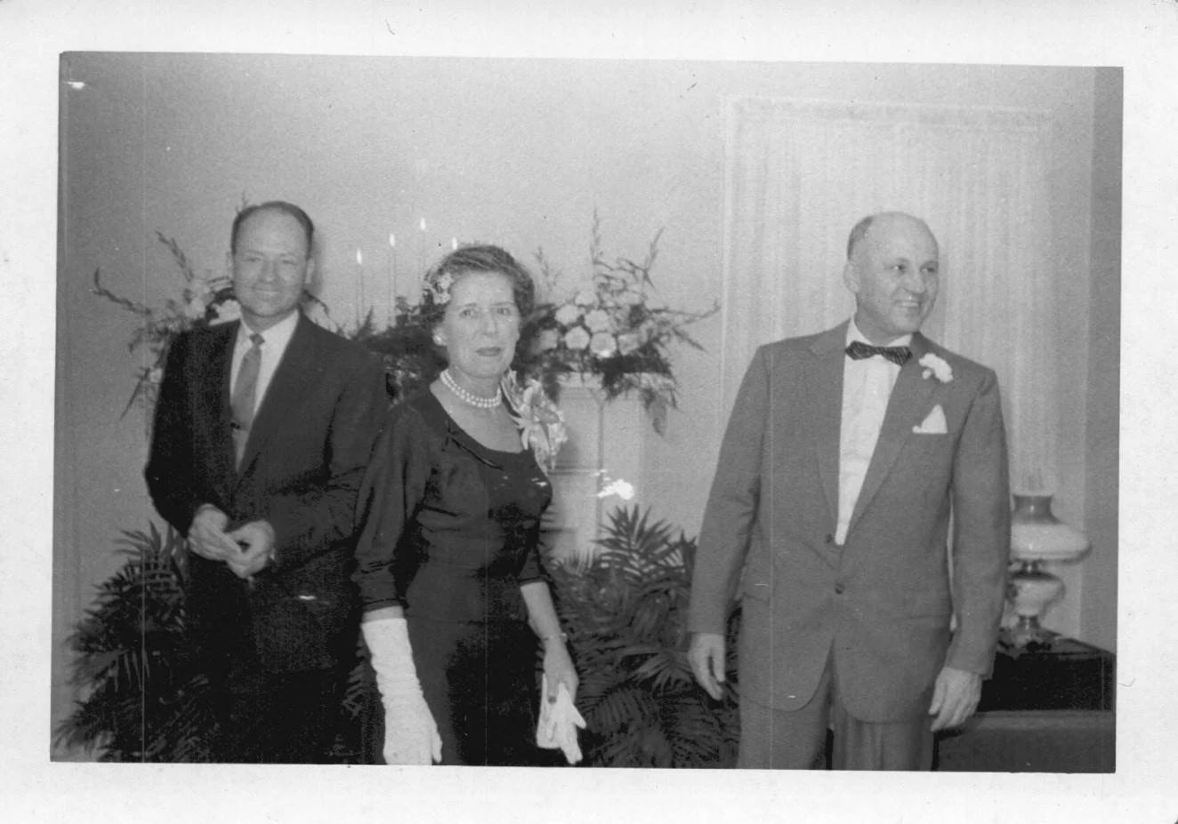 Gray and Vertis wedding 1956_009.jpg
