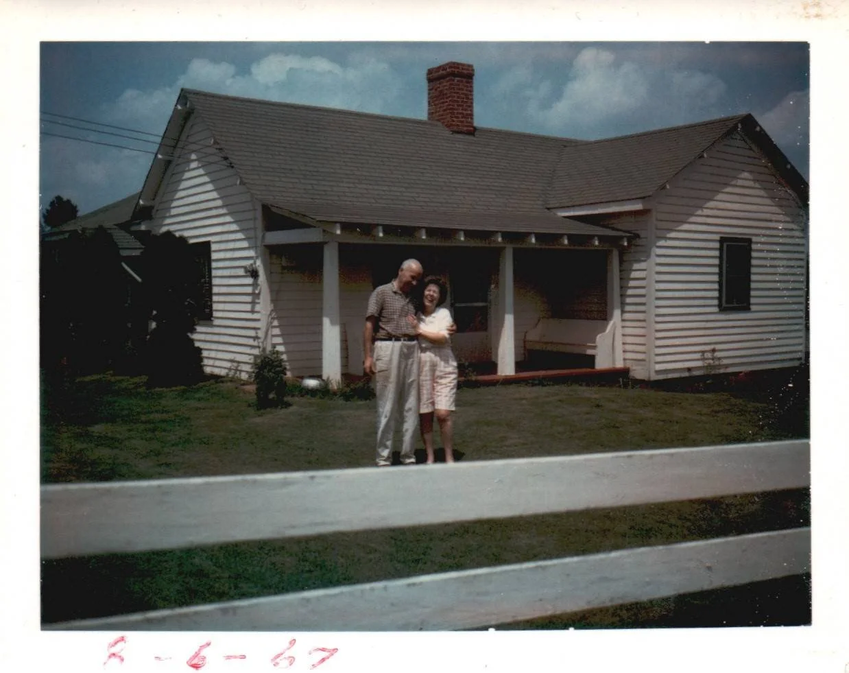 Gray Leinbach photo album around 1961 and 1962_006.jpg
