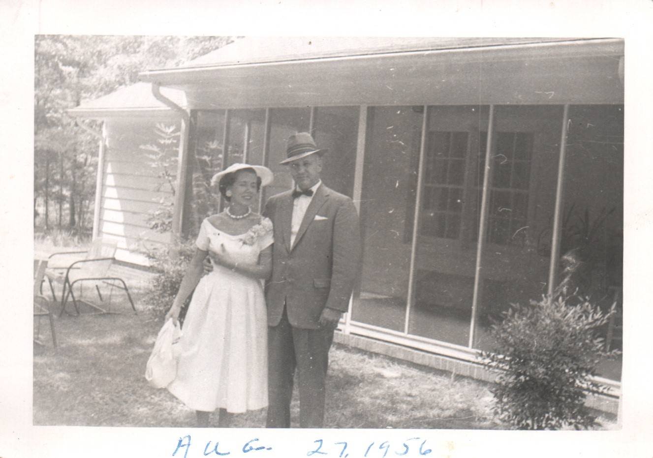 Gray and Vertis wedding 1956_031.jpg