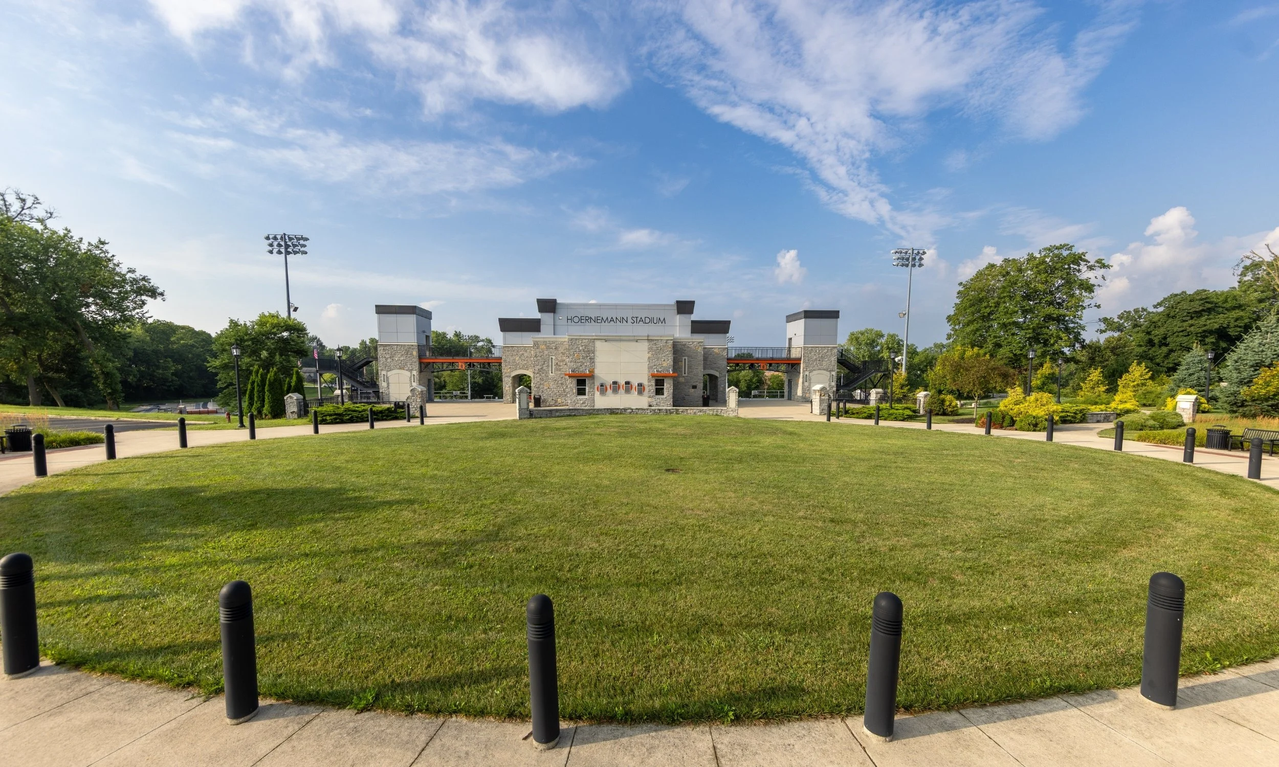 University campus grounds and courtyard photography in Tiffin, OH captured by northwest ohio photographer